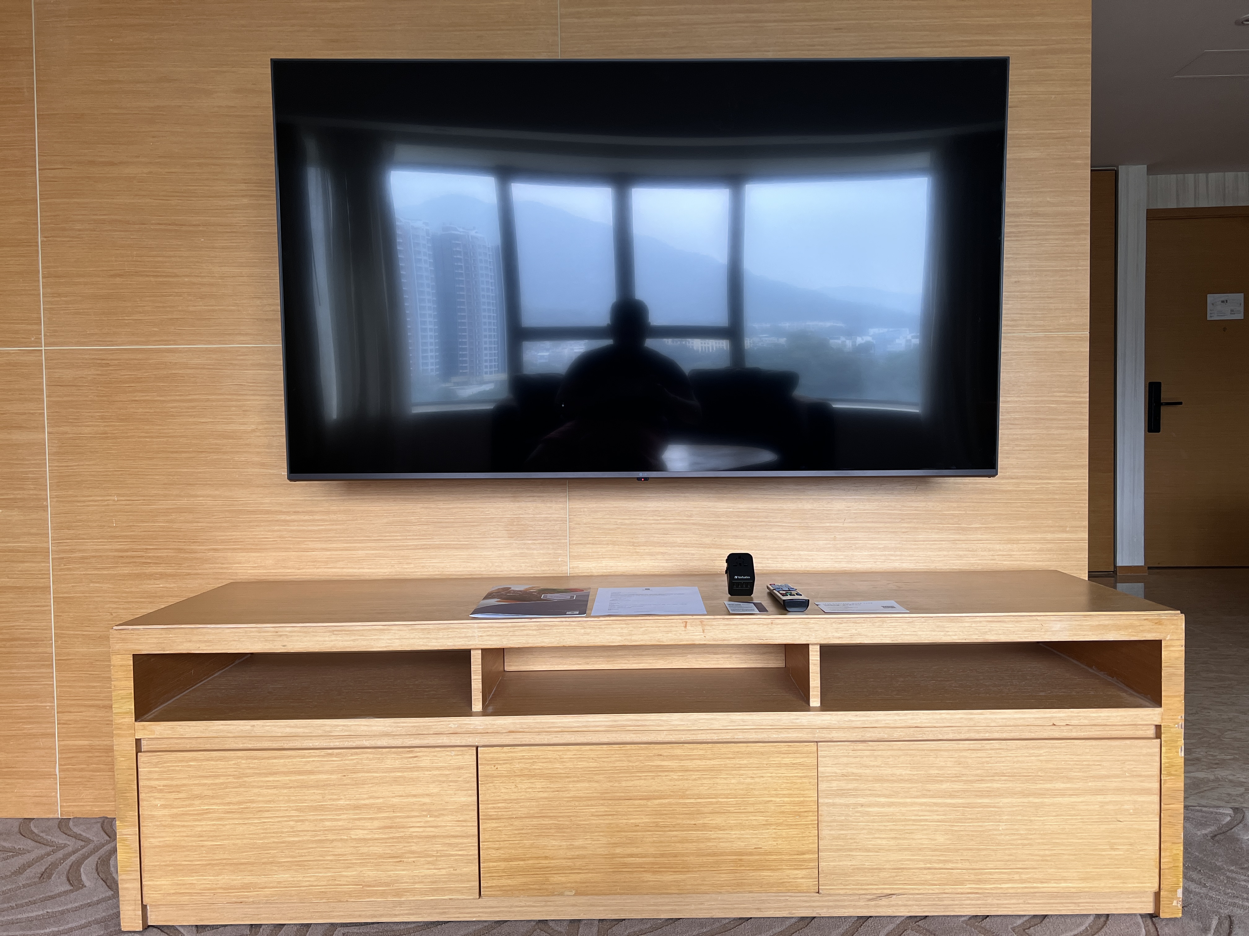 Hyatt Regency Hong Kong Sha Tin tv console unit