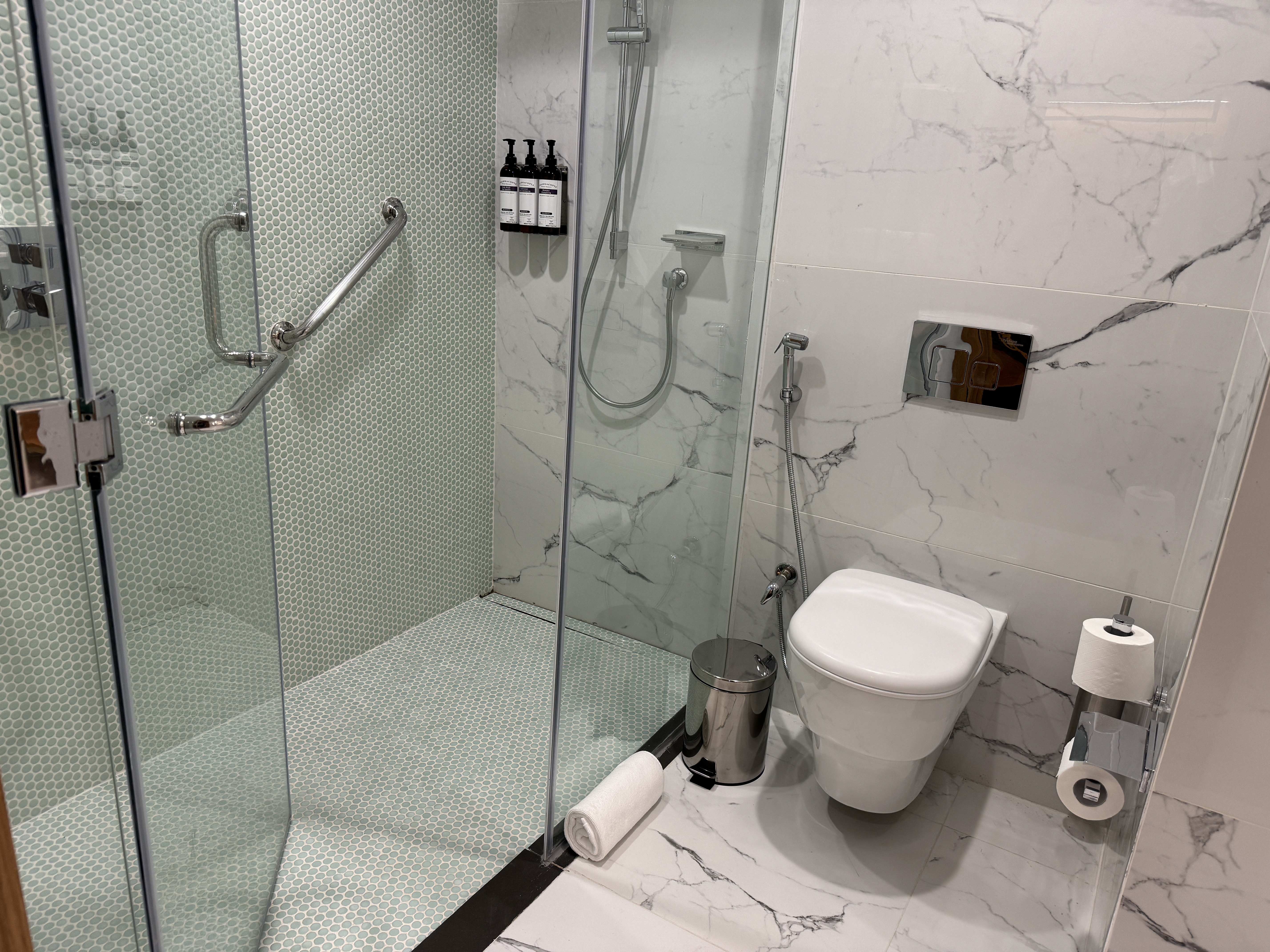 Hyatt Regency Nairobi deluxe suite shower