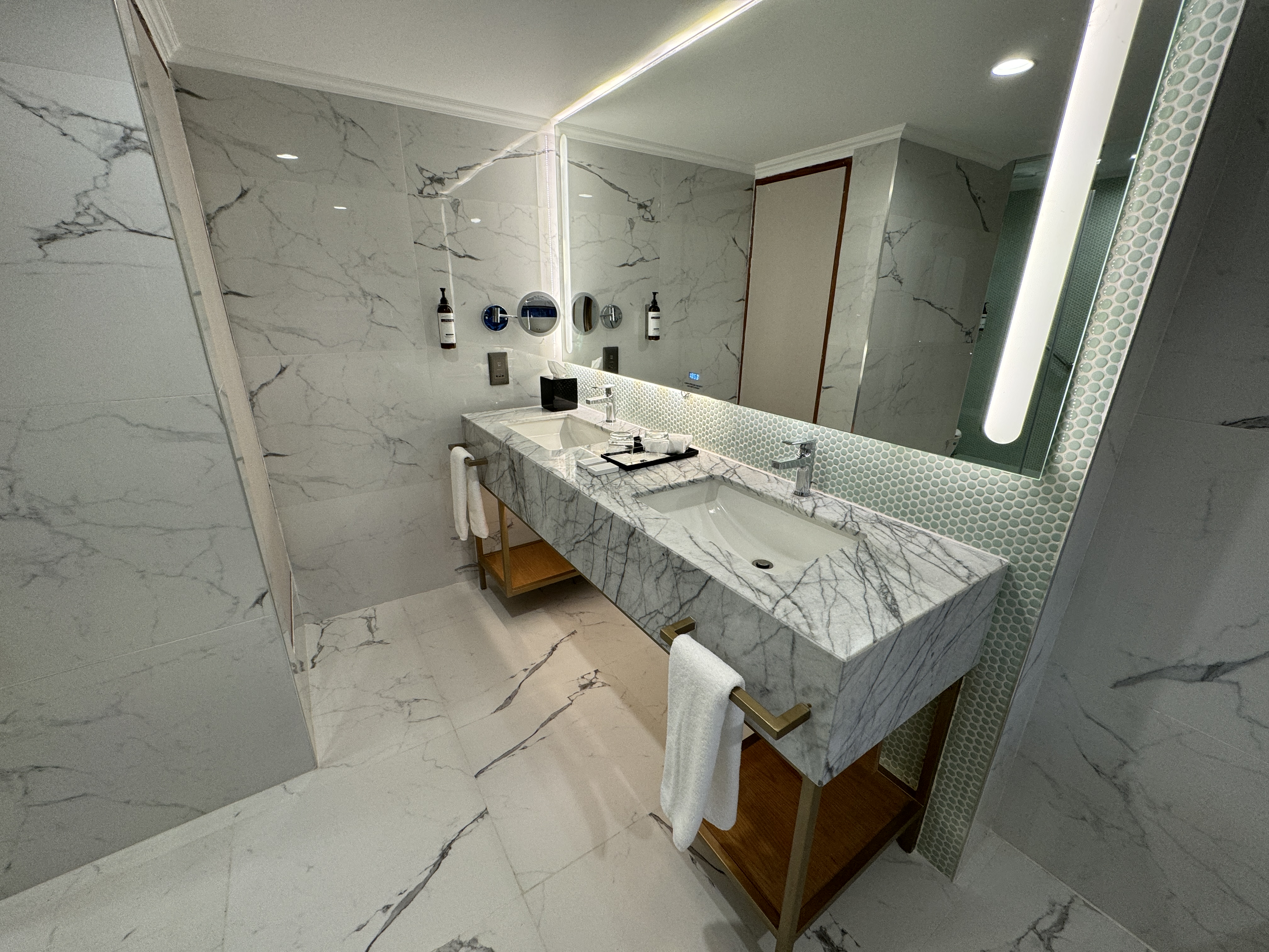 Hyatt Regency Nairobi deluxe suite vanity