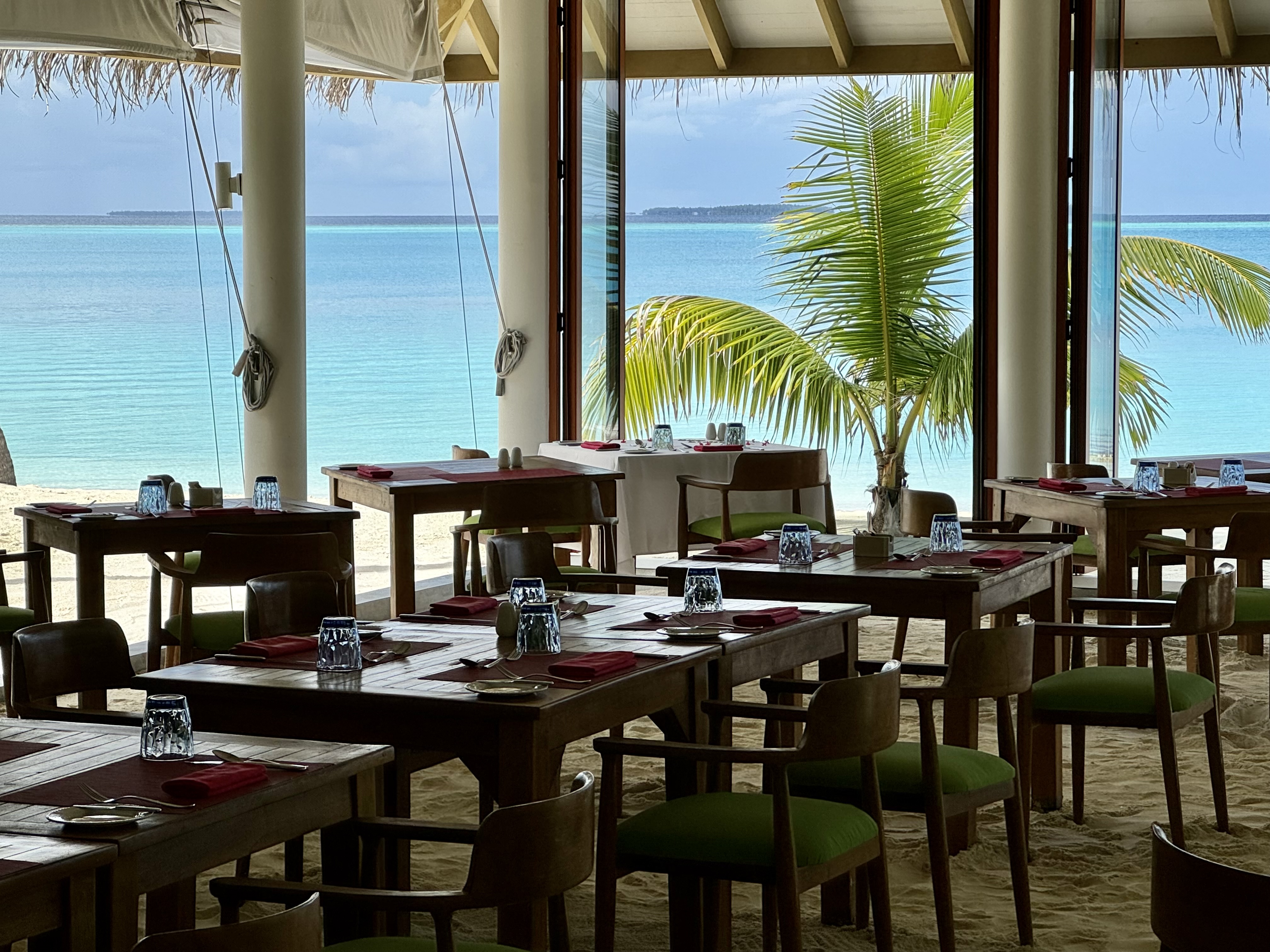 Iru Veli F n B restaurant 