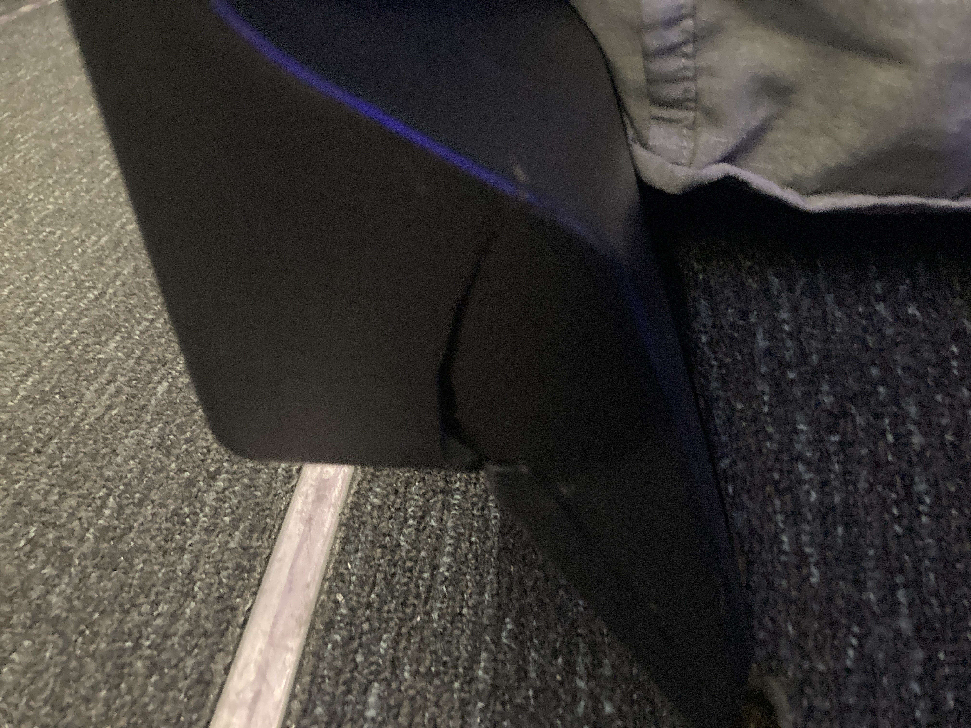 JetBlue Mint A321 seat crack in molding JetBlue Mint A321 seat crack in molding