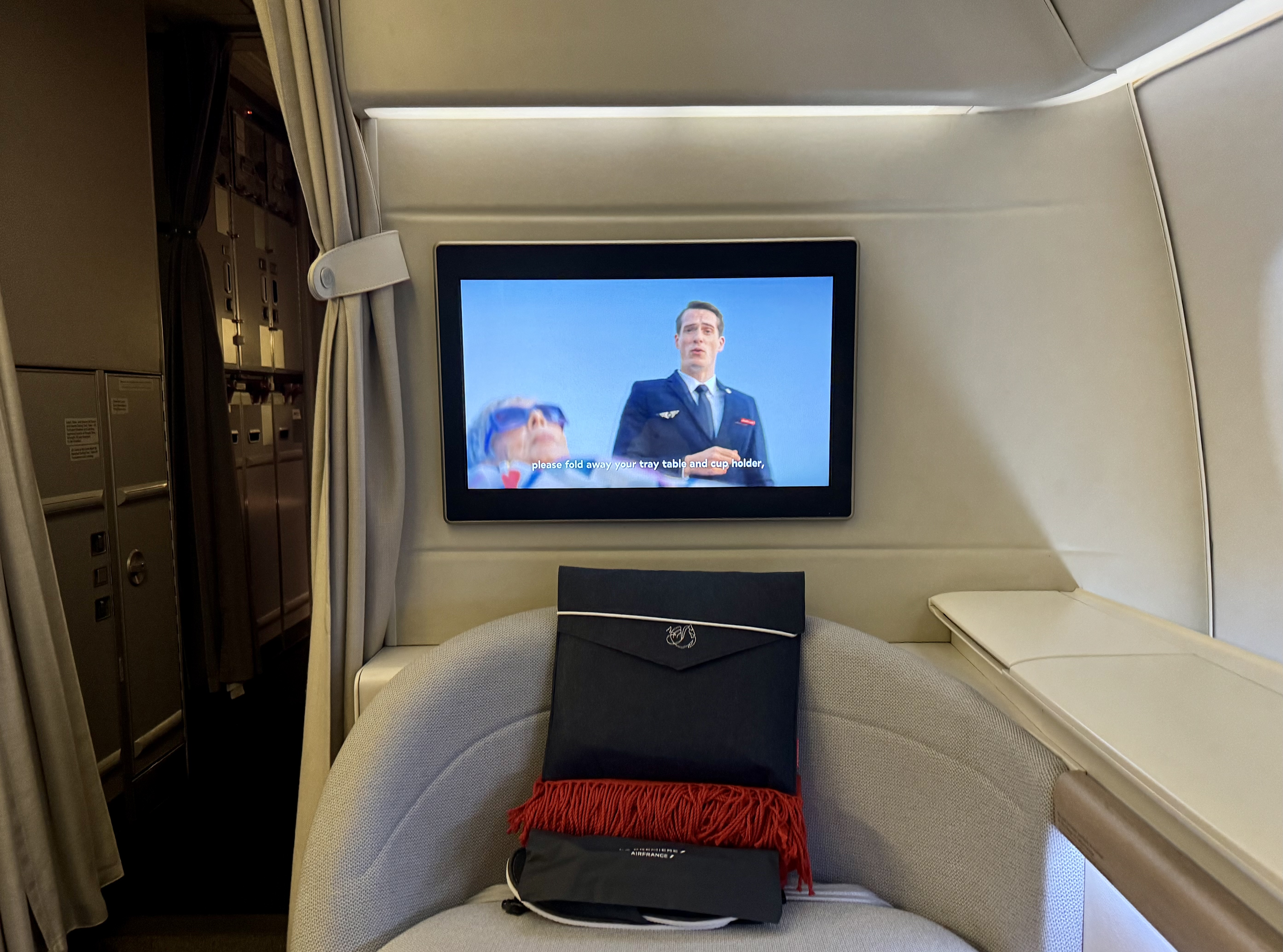 La Premiere Air France safety video