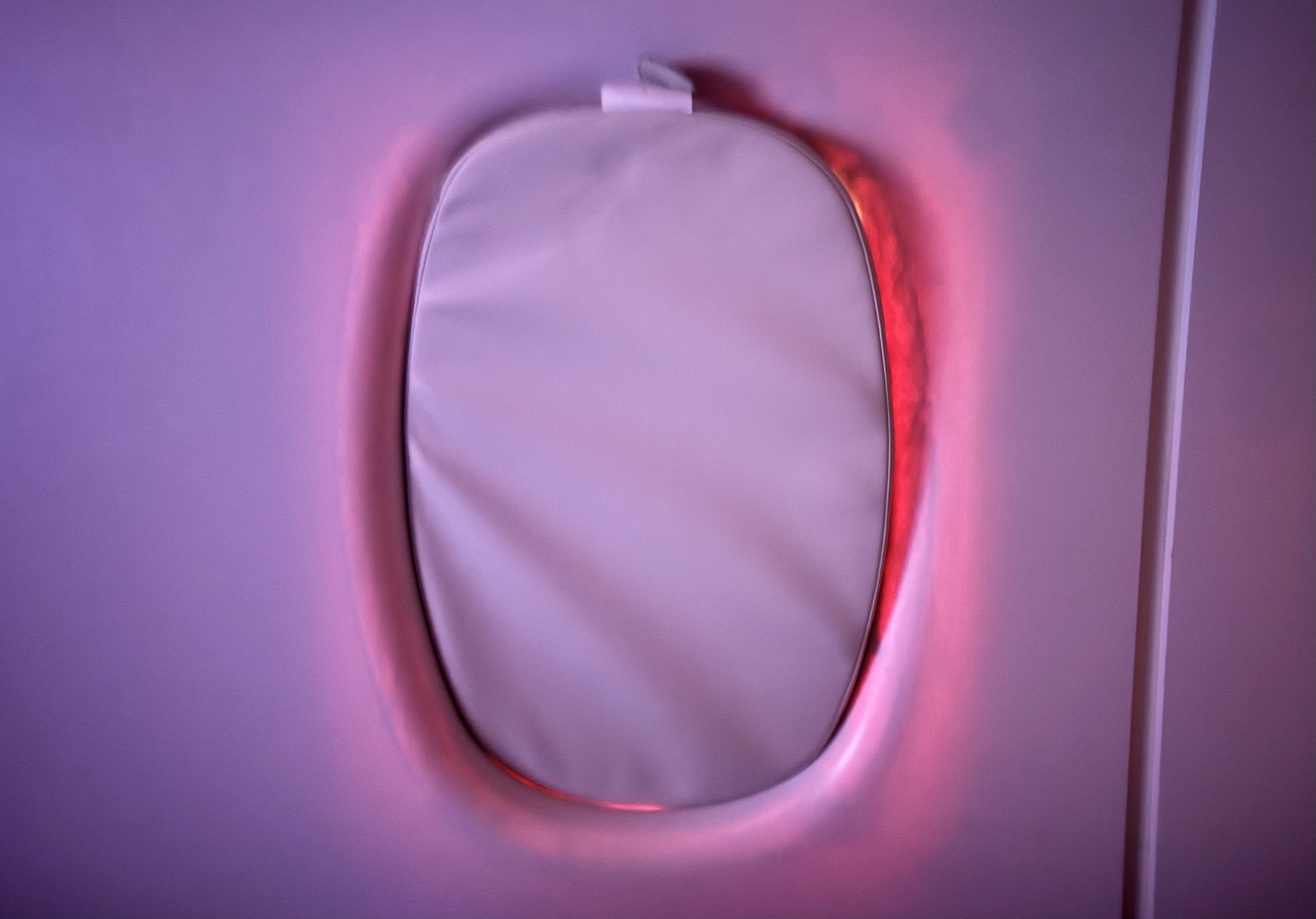 La Premiere light blocker