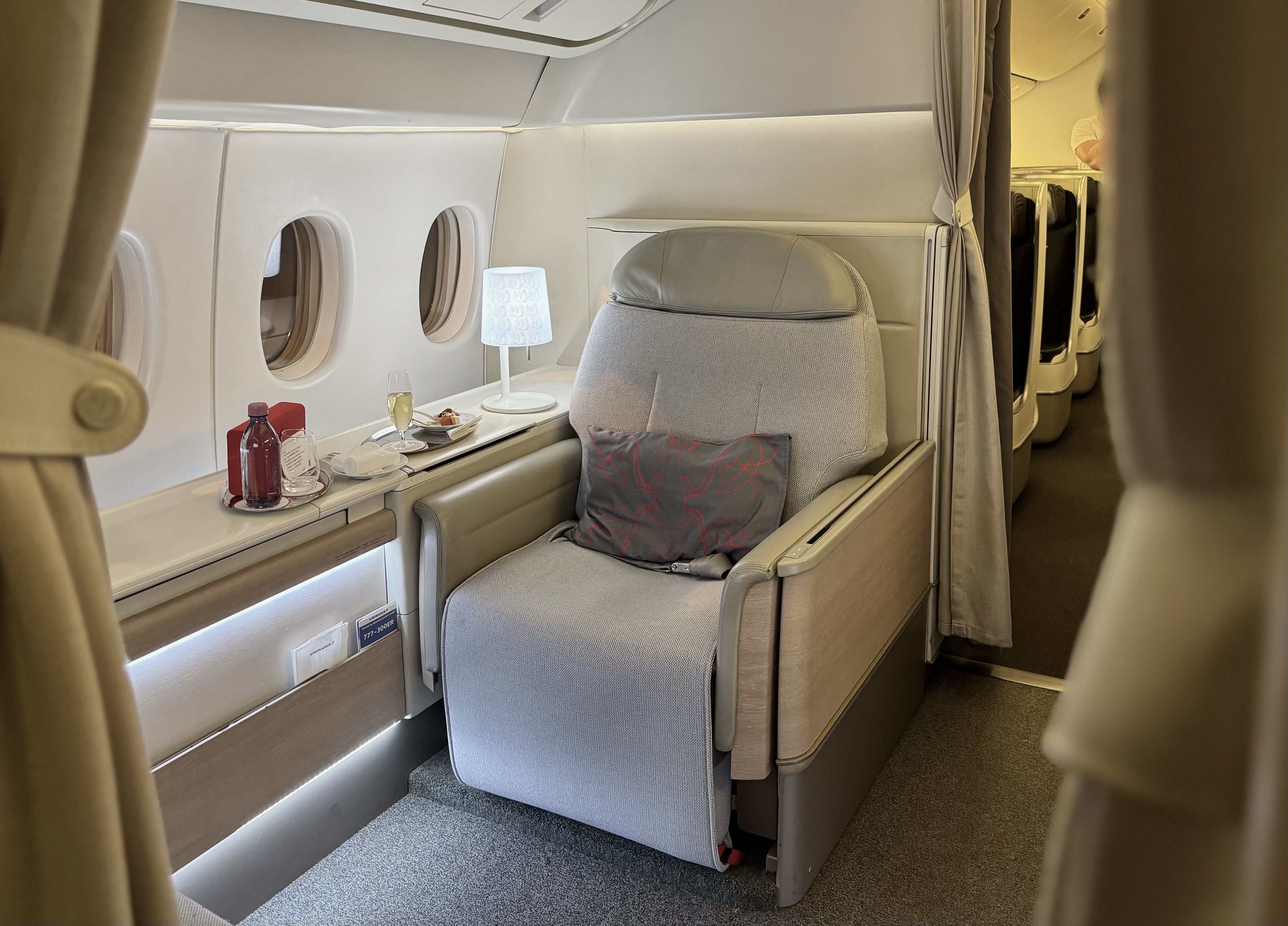 La Premiere seat 1L 2 La Premiere seat 1L 2