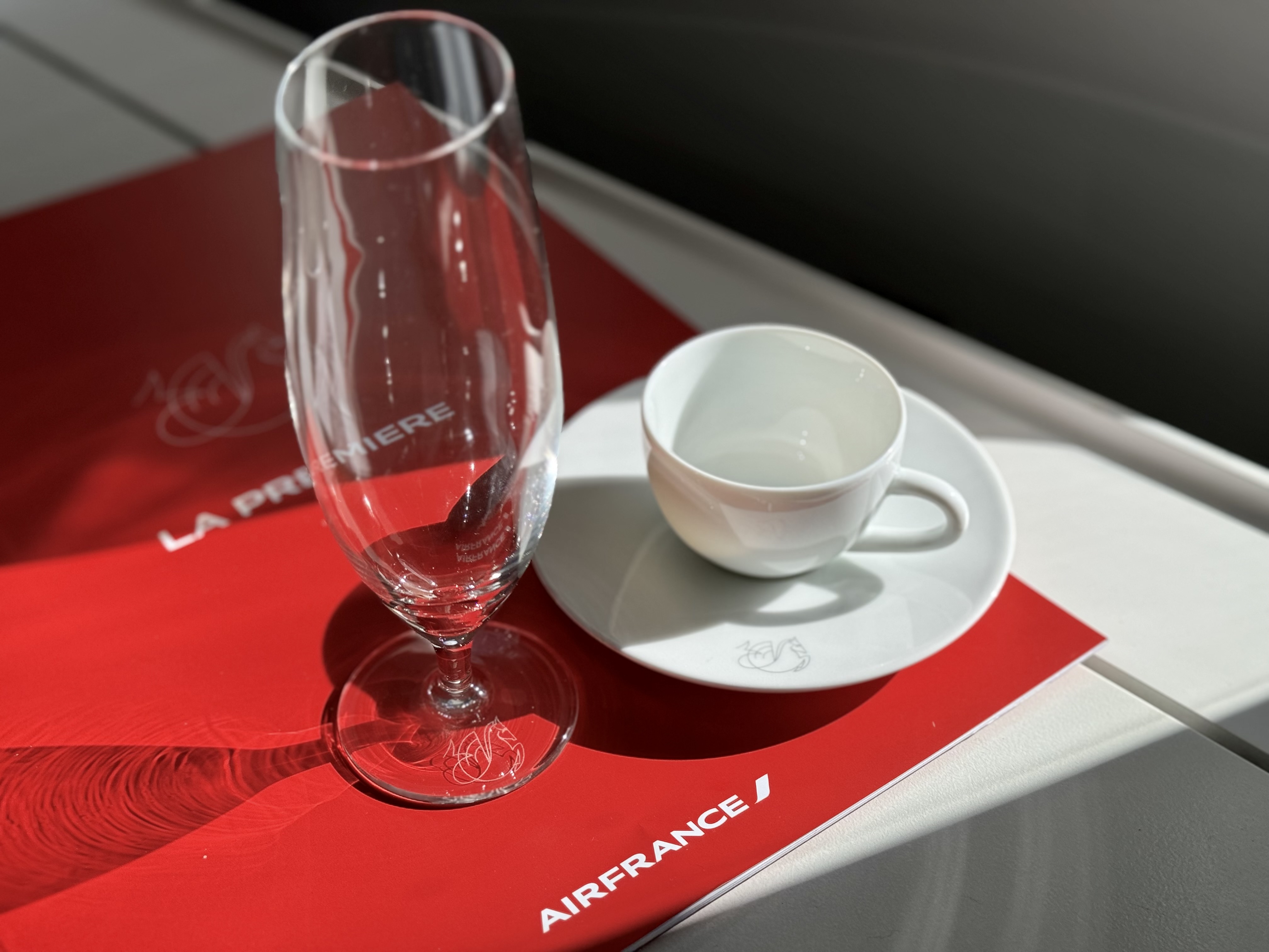 La Premiere seat FnB details