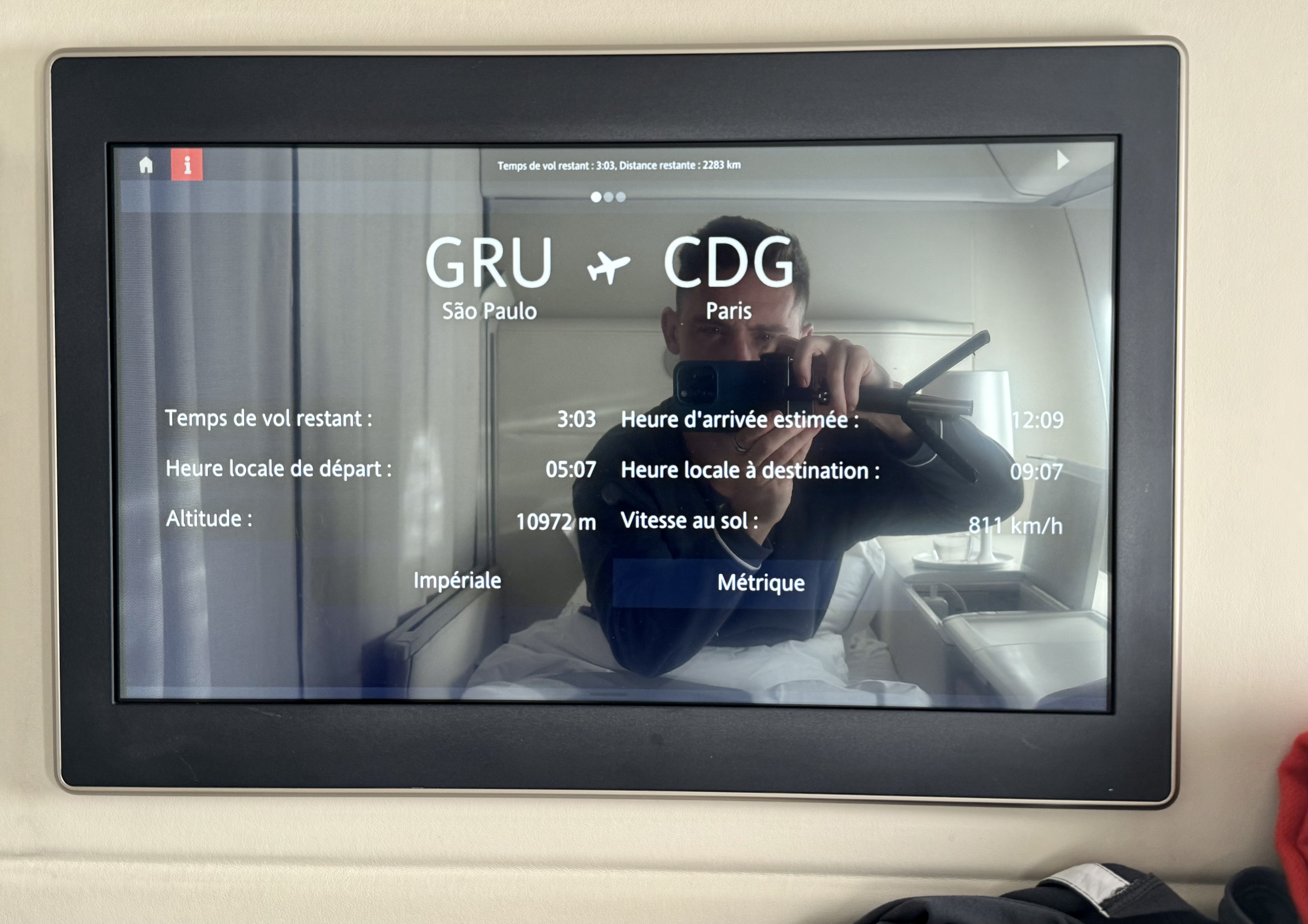 La Premiere seat IFE