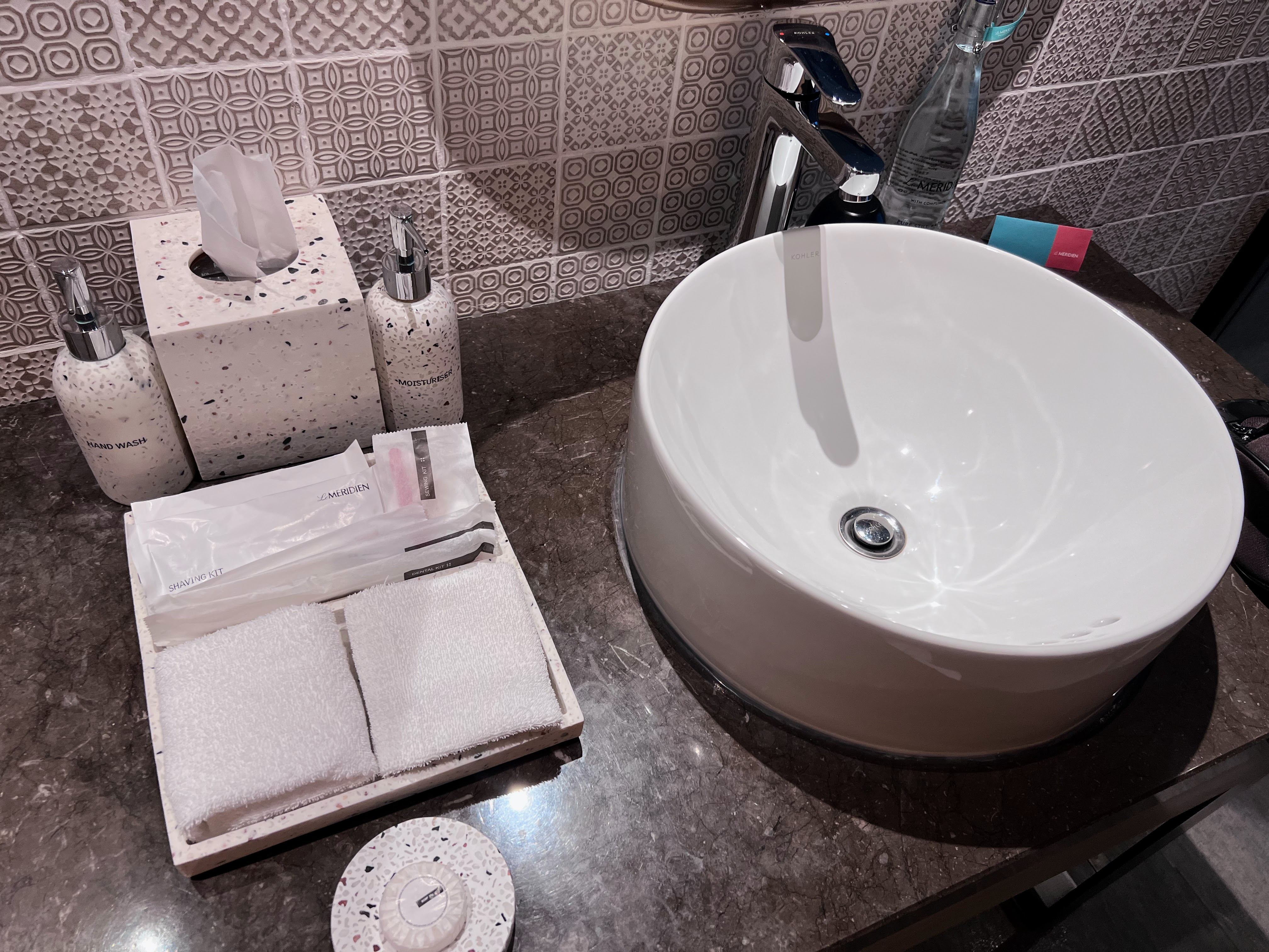 Le Meridien Maldives bathroom sink area