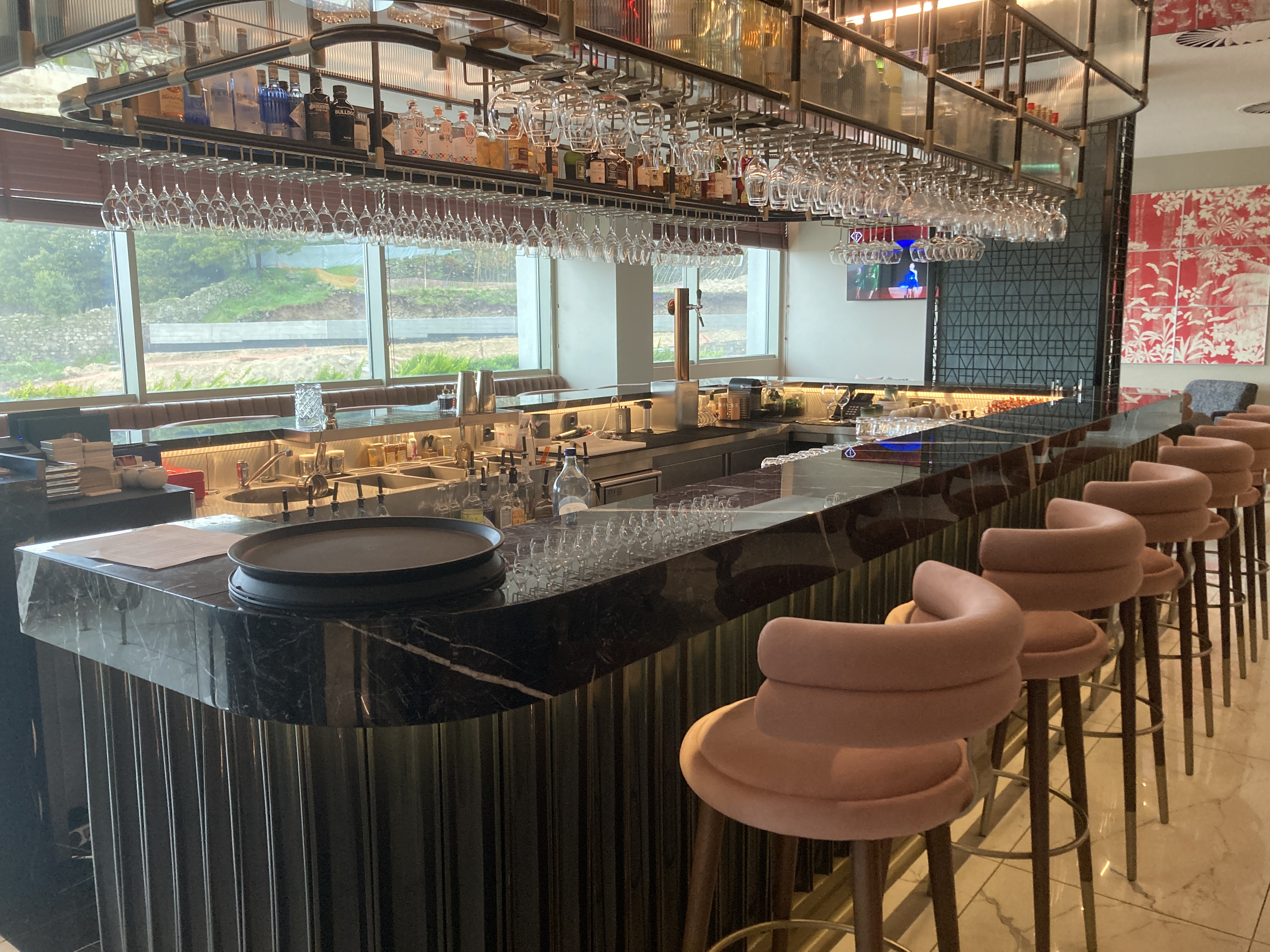 Renaissance Porto Lapa Hotel bar