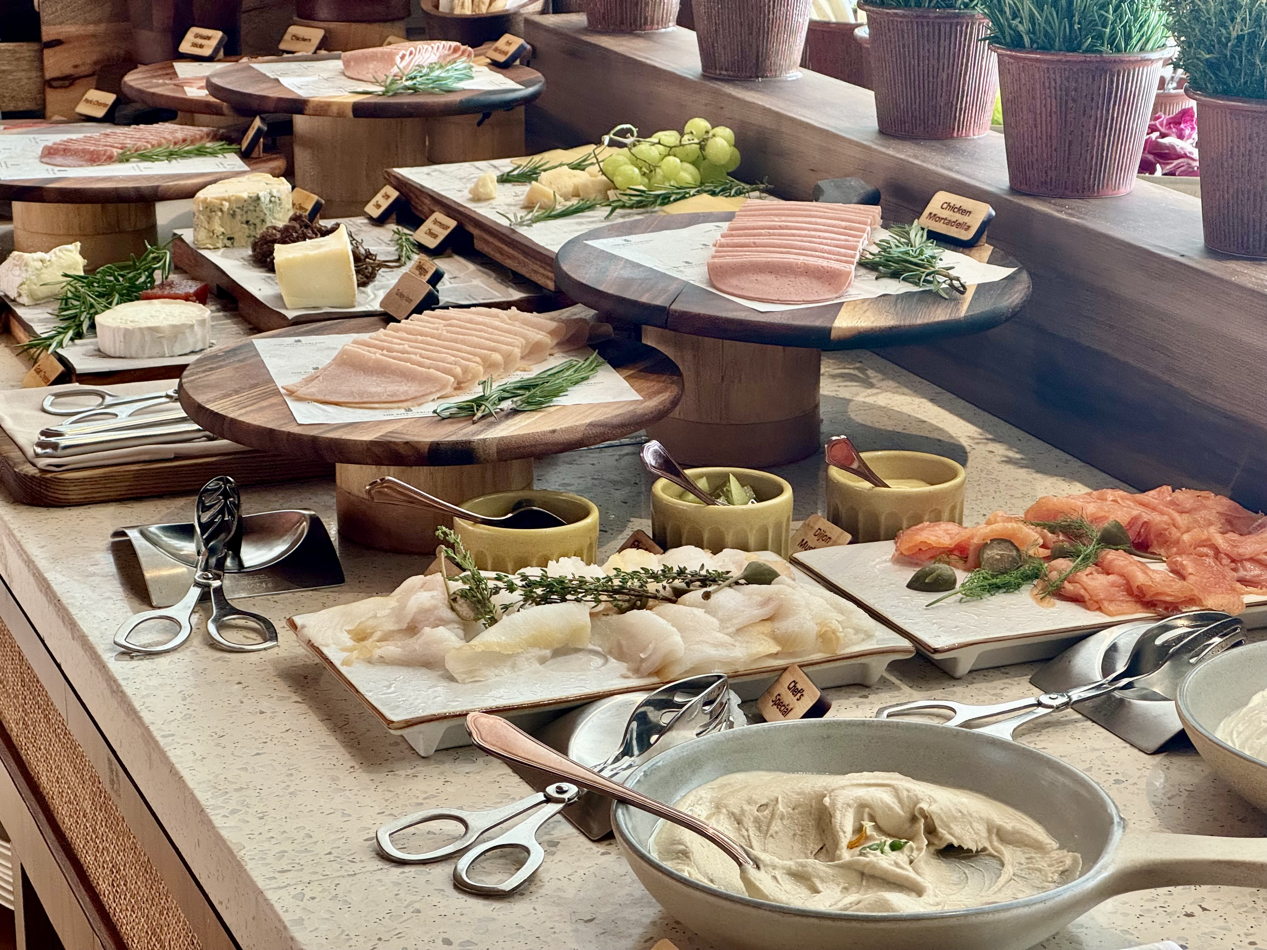 Ritz Carlton Fari Islands FnB La Locanda breakfast cold cuts