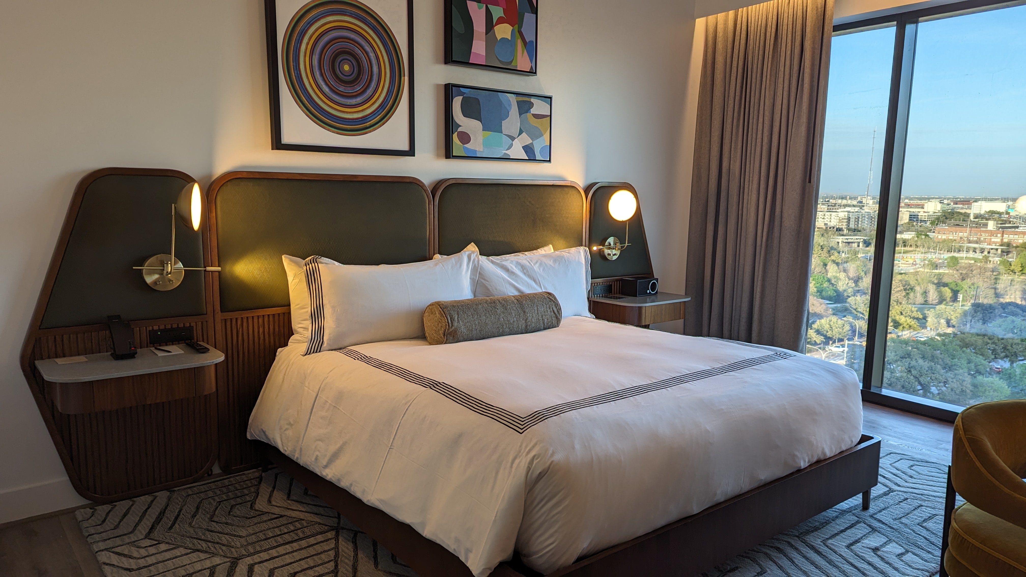 Thompson Houston guestroom bedroom bed Thompson Houston guestroom bedroom bed