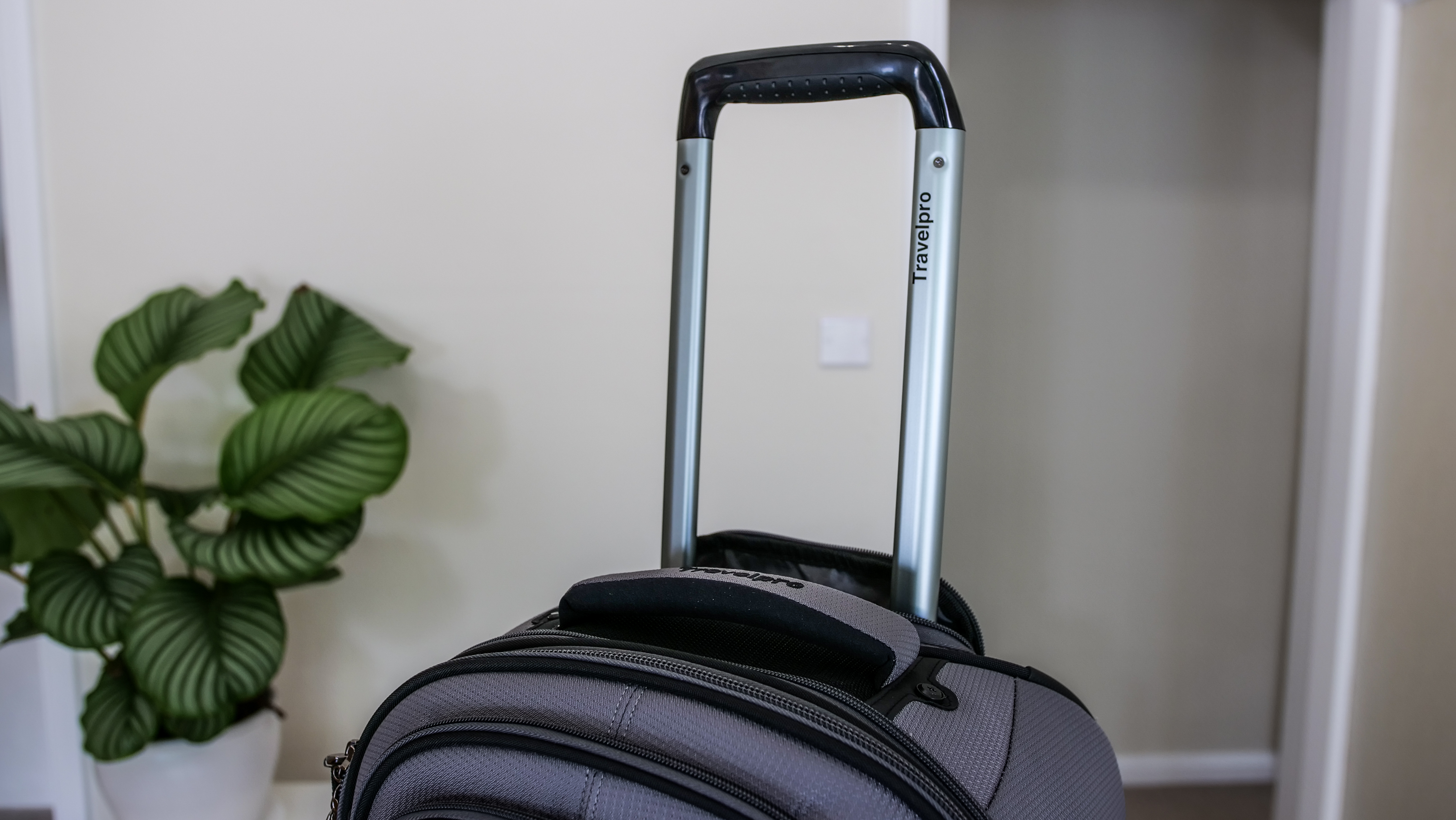 Travelpro Bold Softside handles Travelpro Bold Softside handles