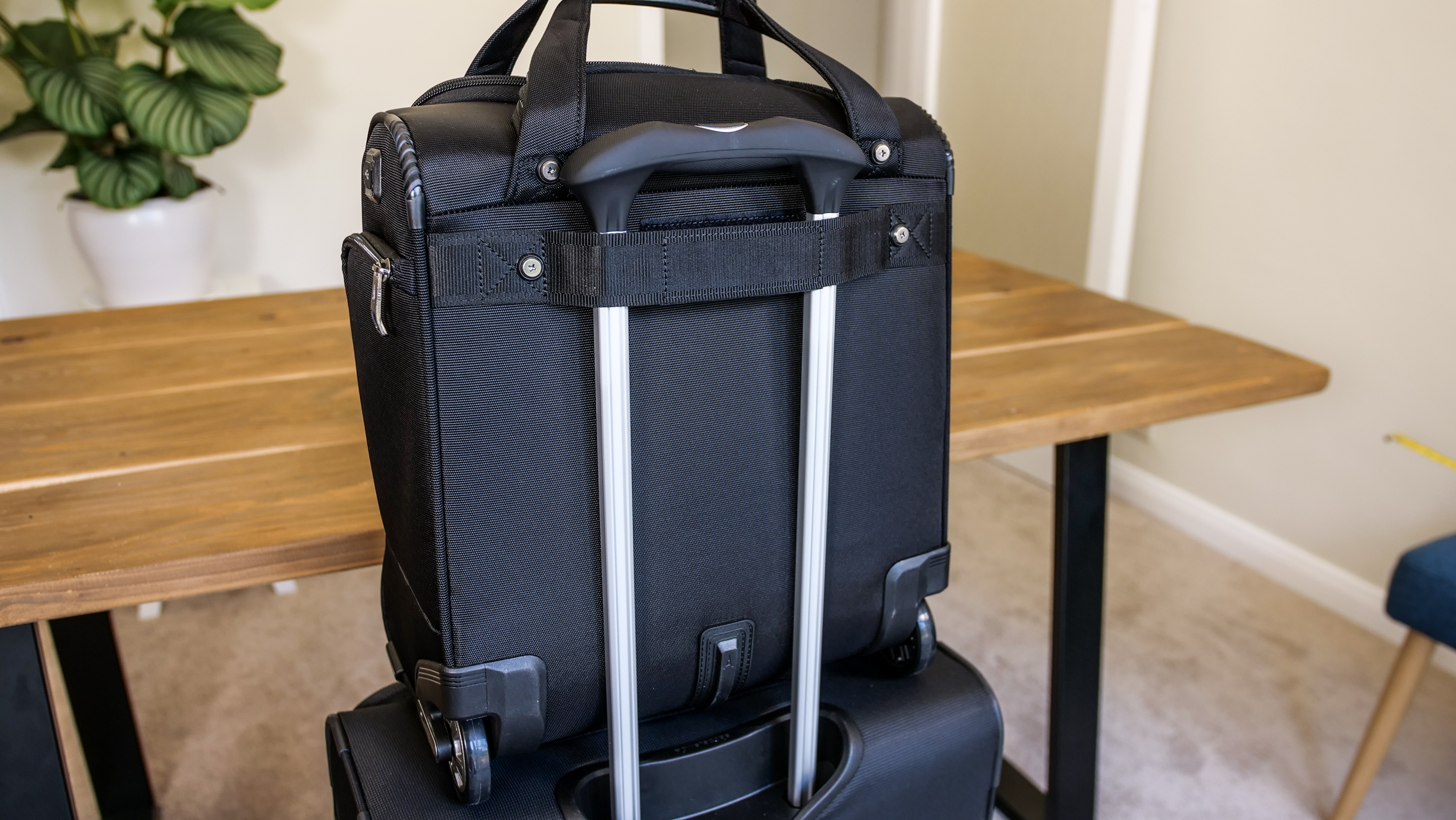 Travelpro Crew Versapack Luggage Sleeve 