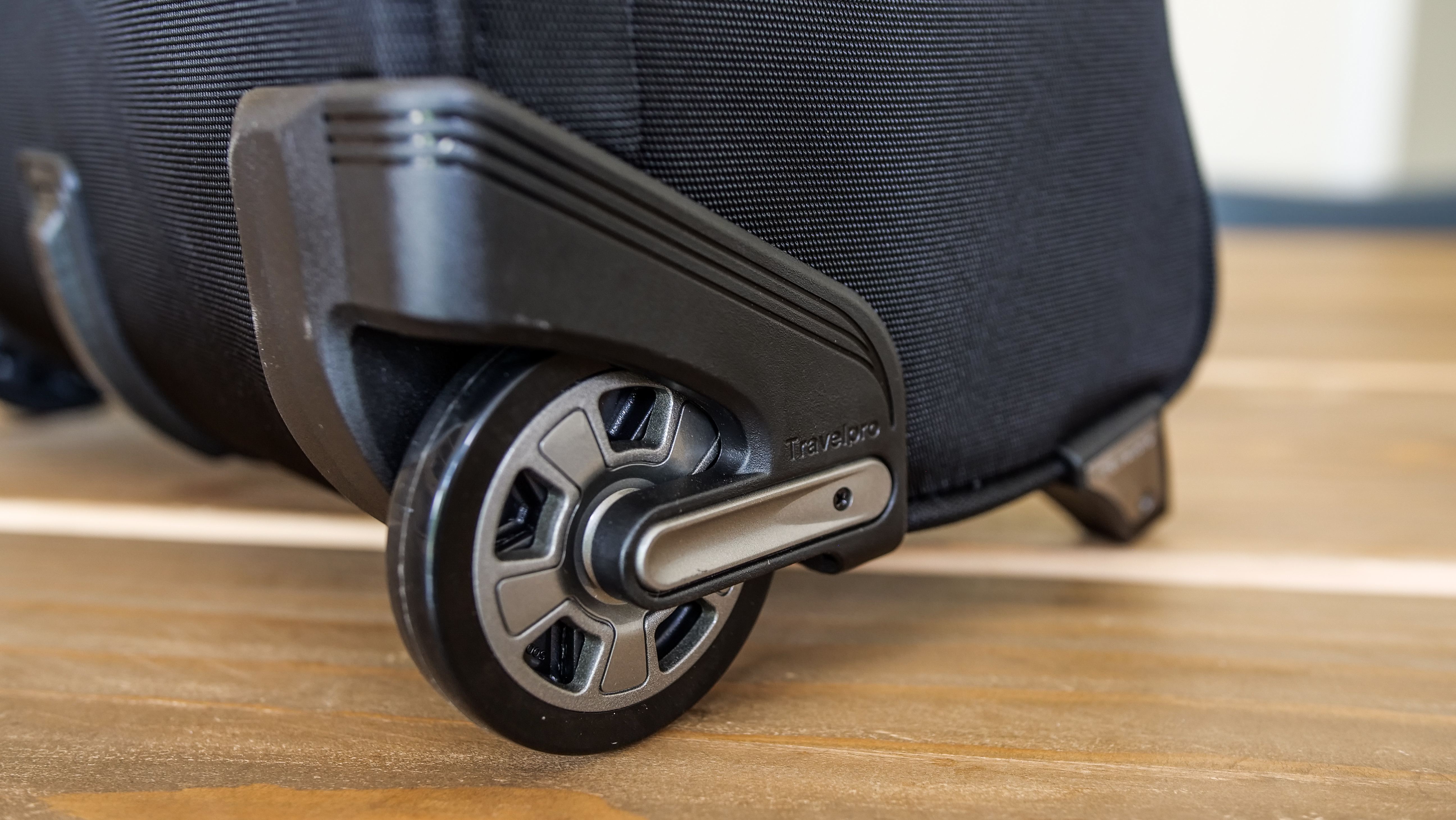 Travelpro Crew Versapack Underseater Wheels