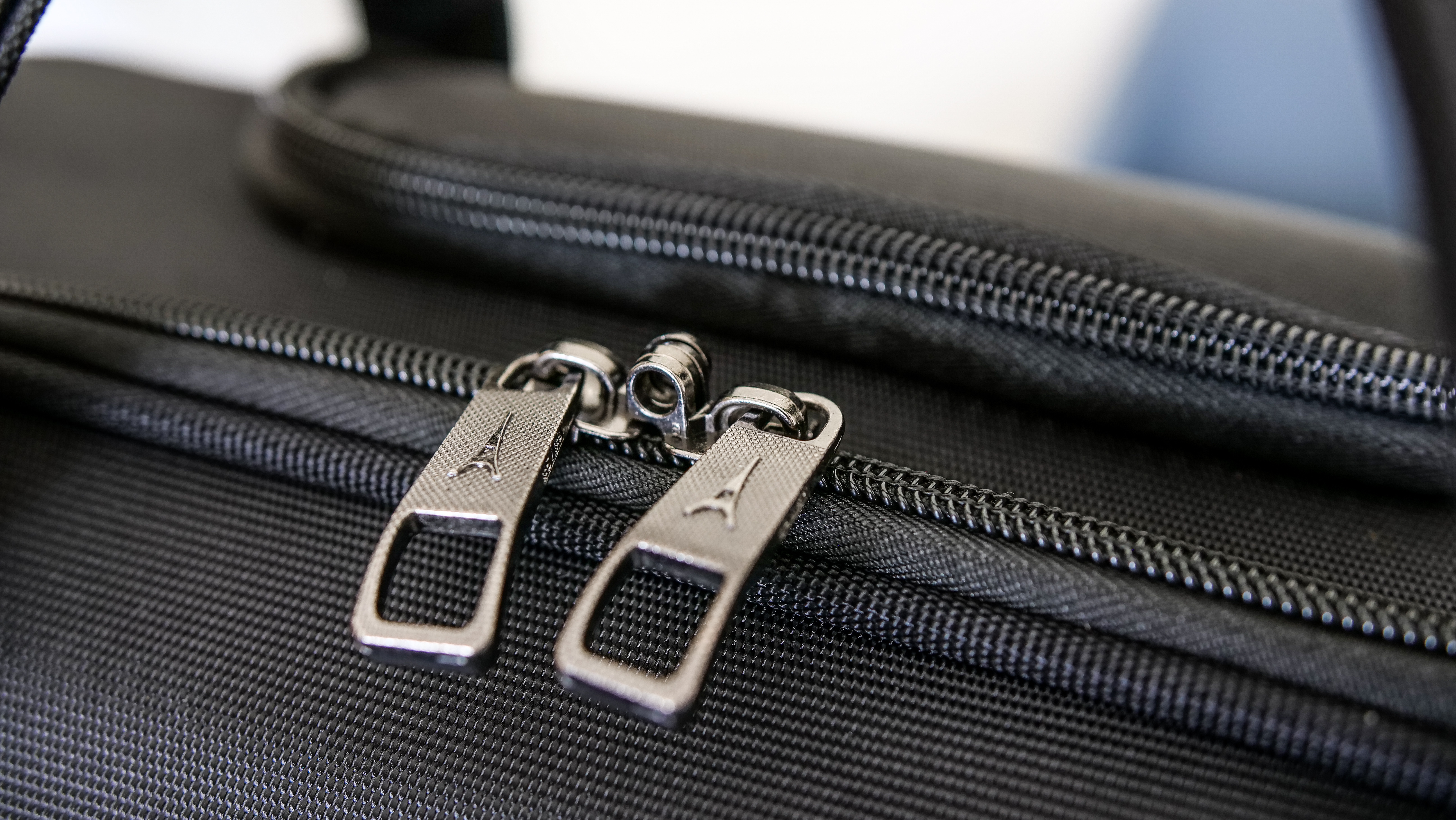 Travelpro Crew Versapack Zippers