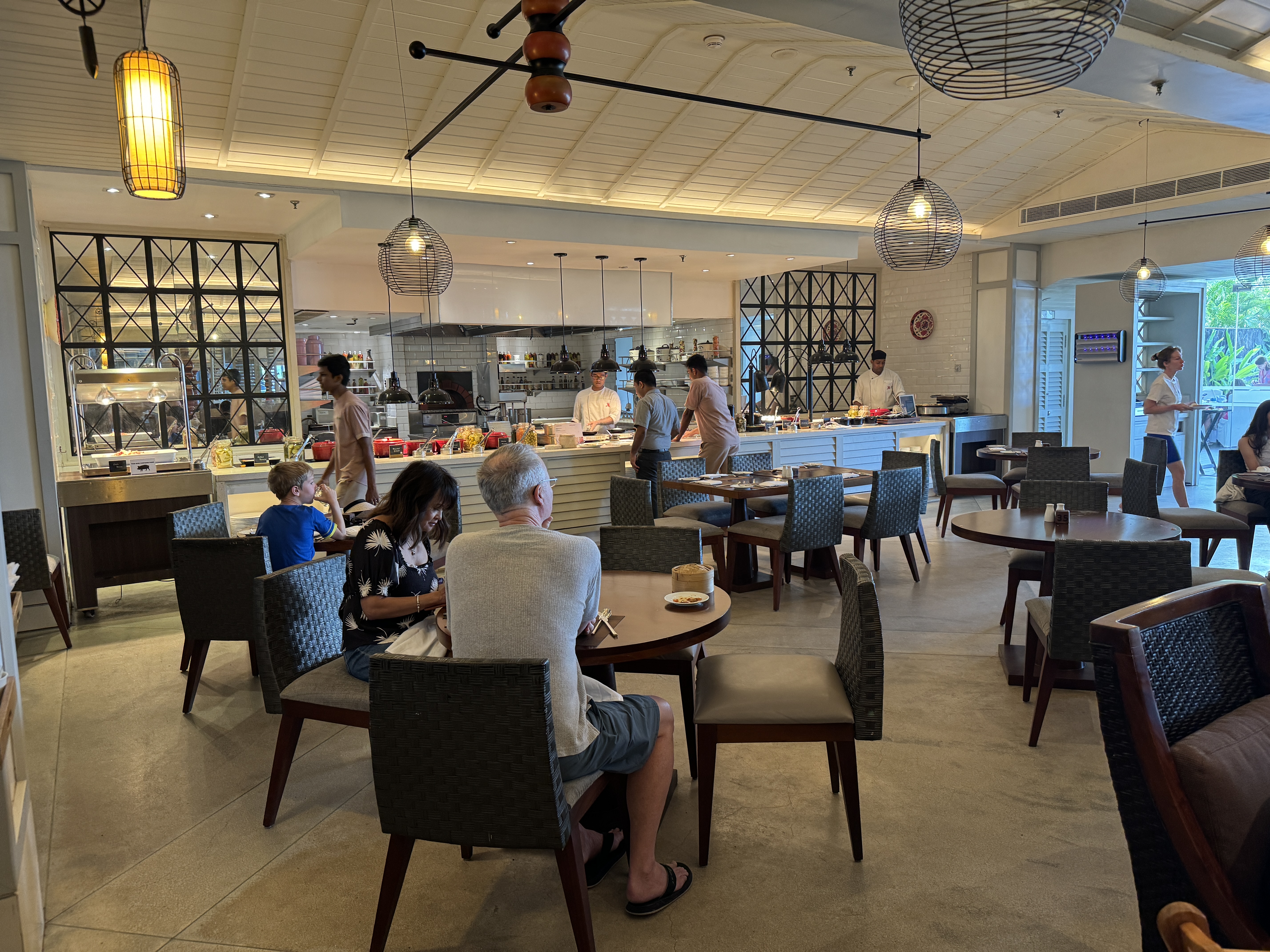 Weligama Bay Marriott Weligama Kitchen breakfast seating