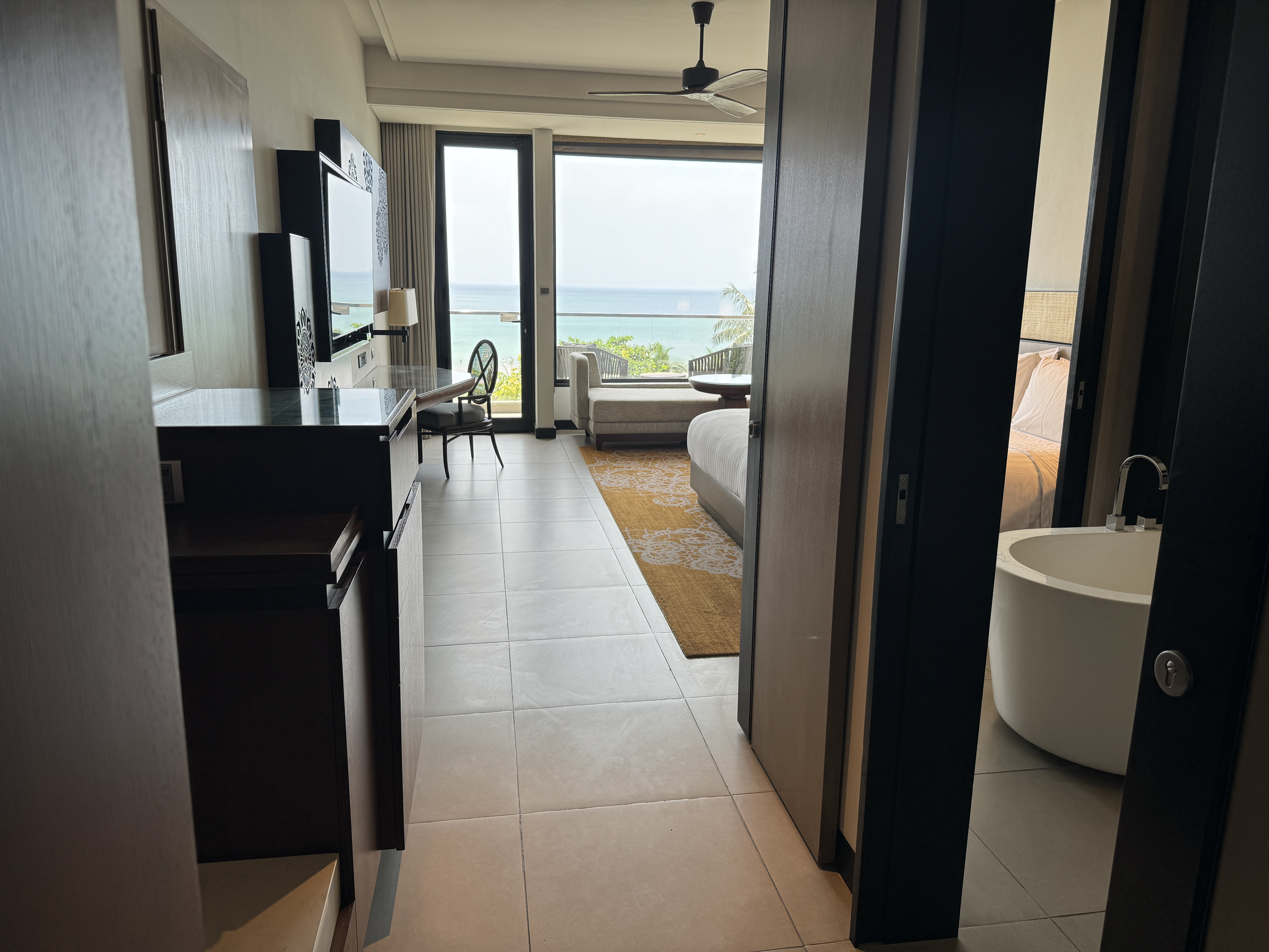 Weligama Bay Marriott king room entry