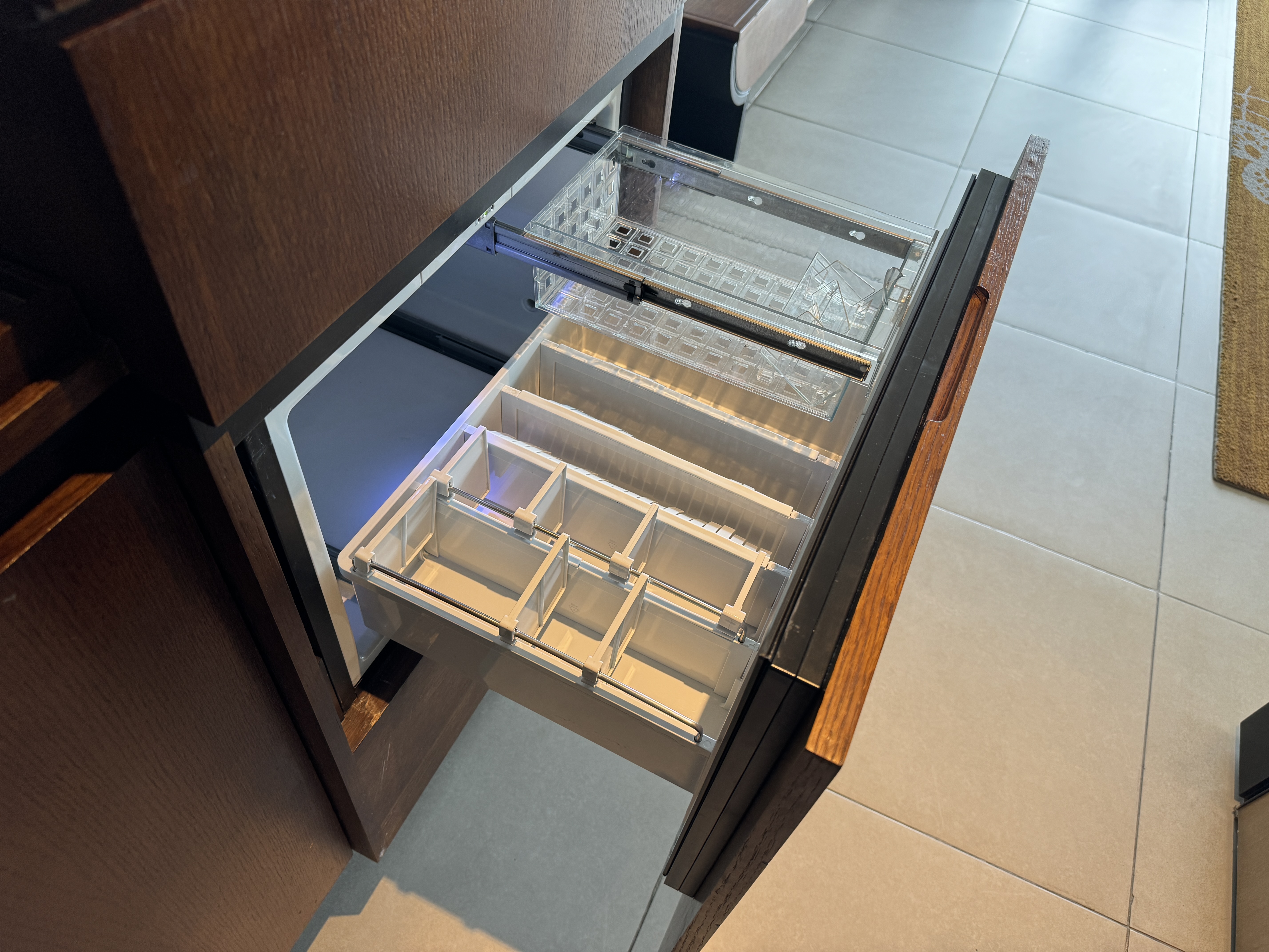 Weligama Bay Marriott king room minibar