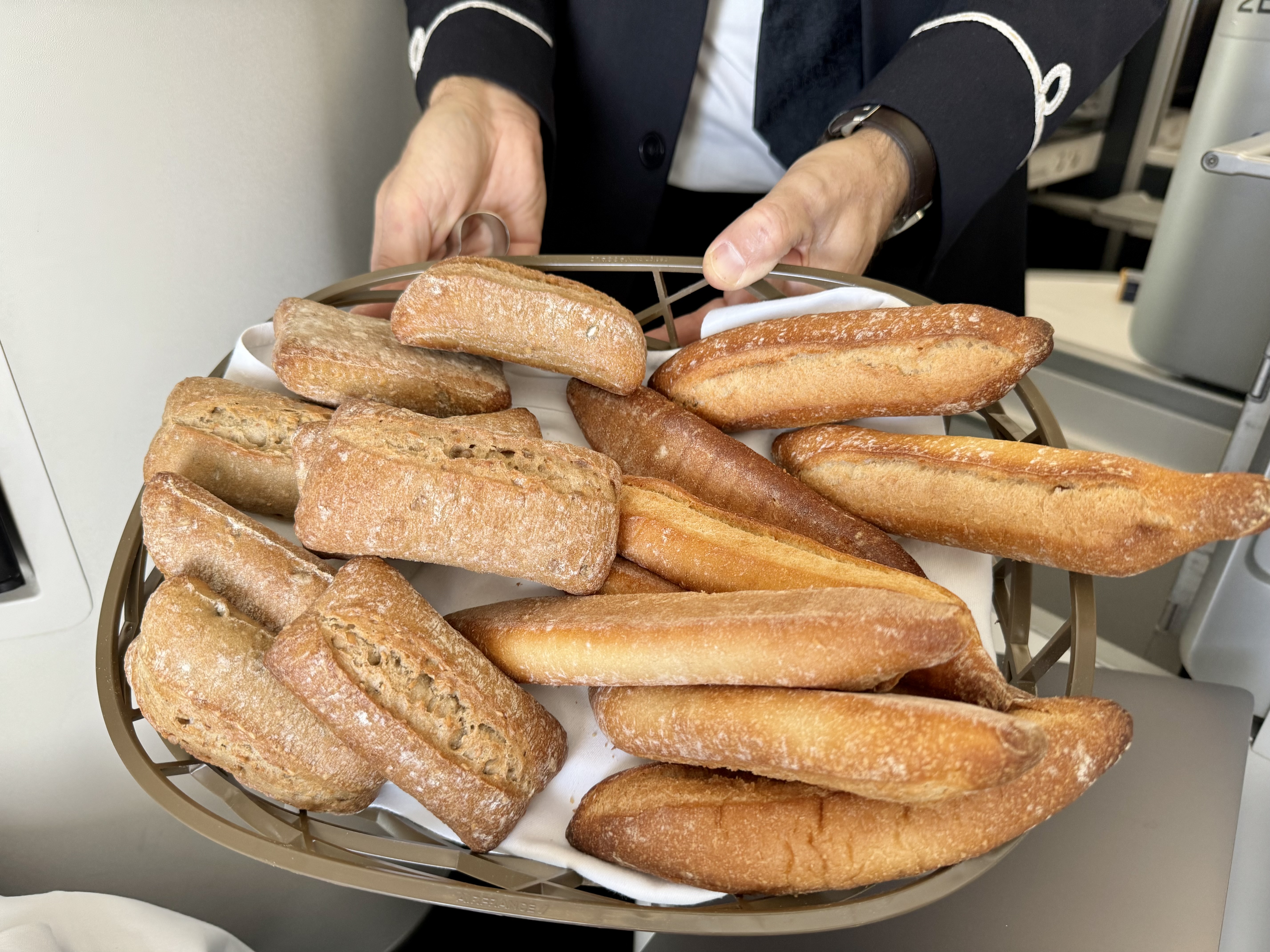 Air France Business Class Airbus A350 FnB bread Air France Business Class Airbus A350 FnB bread