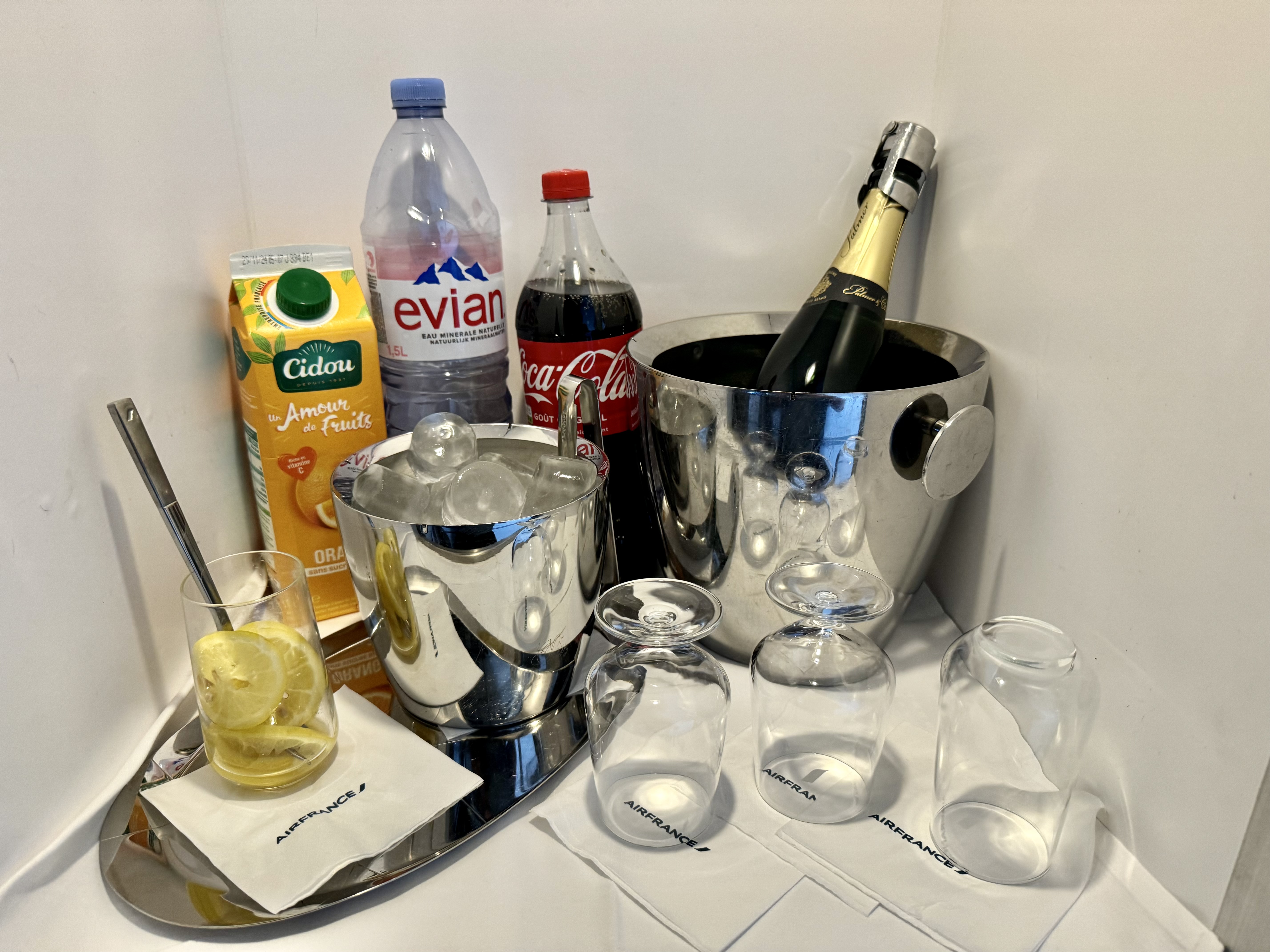 Air France Business Class Airbus A350 FnB galley bar Air France Business Class Airbus A350 FnB galley bar
