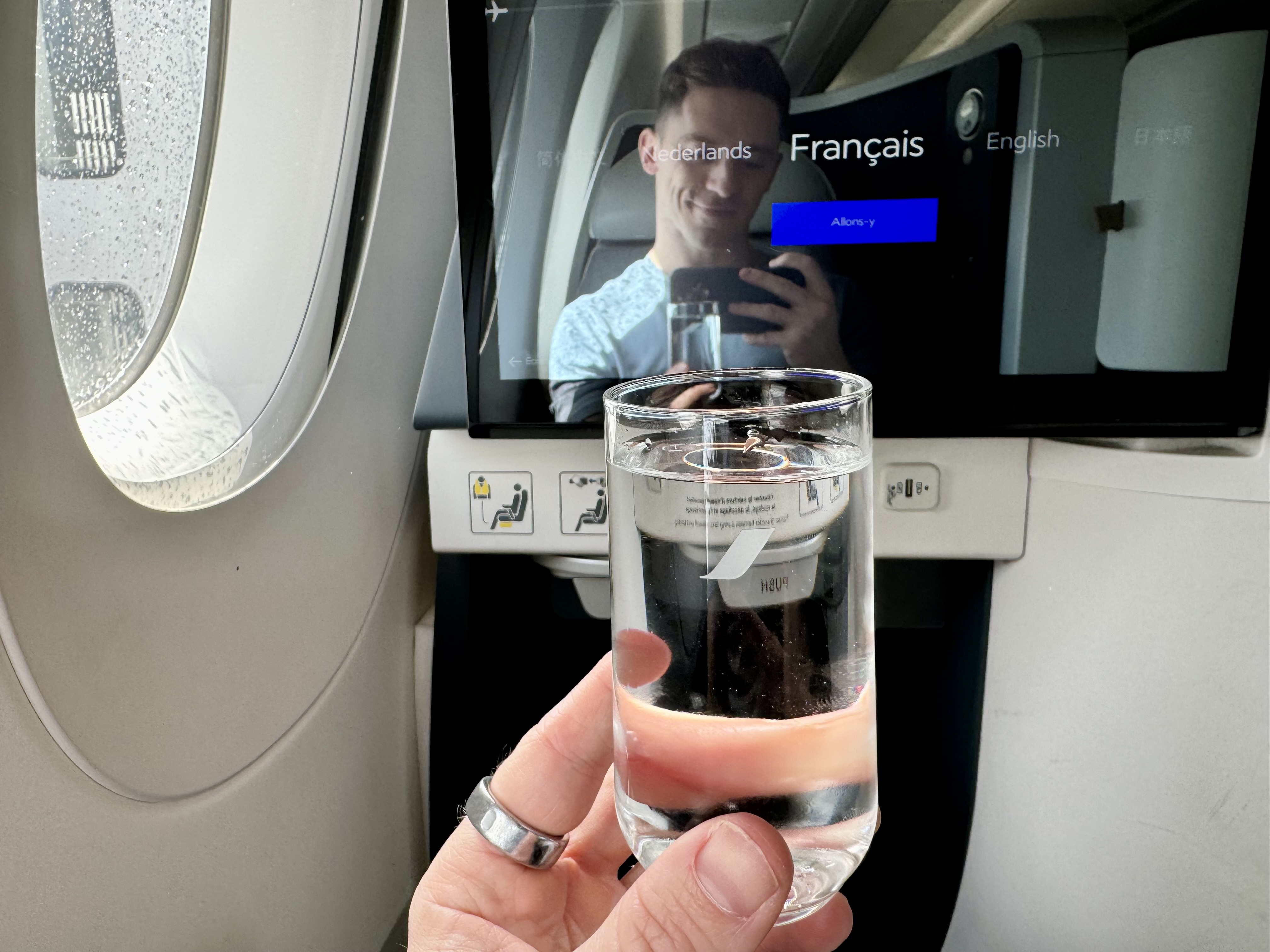 Air France Business Class Airbus A350 FnB welcome drink Air France Business Class Airbus A350 FnB welcome drink