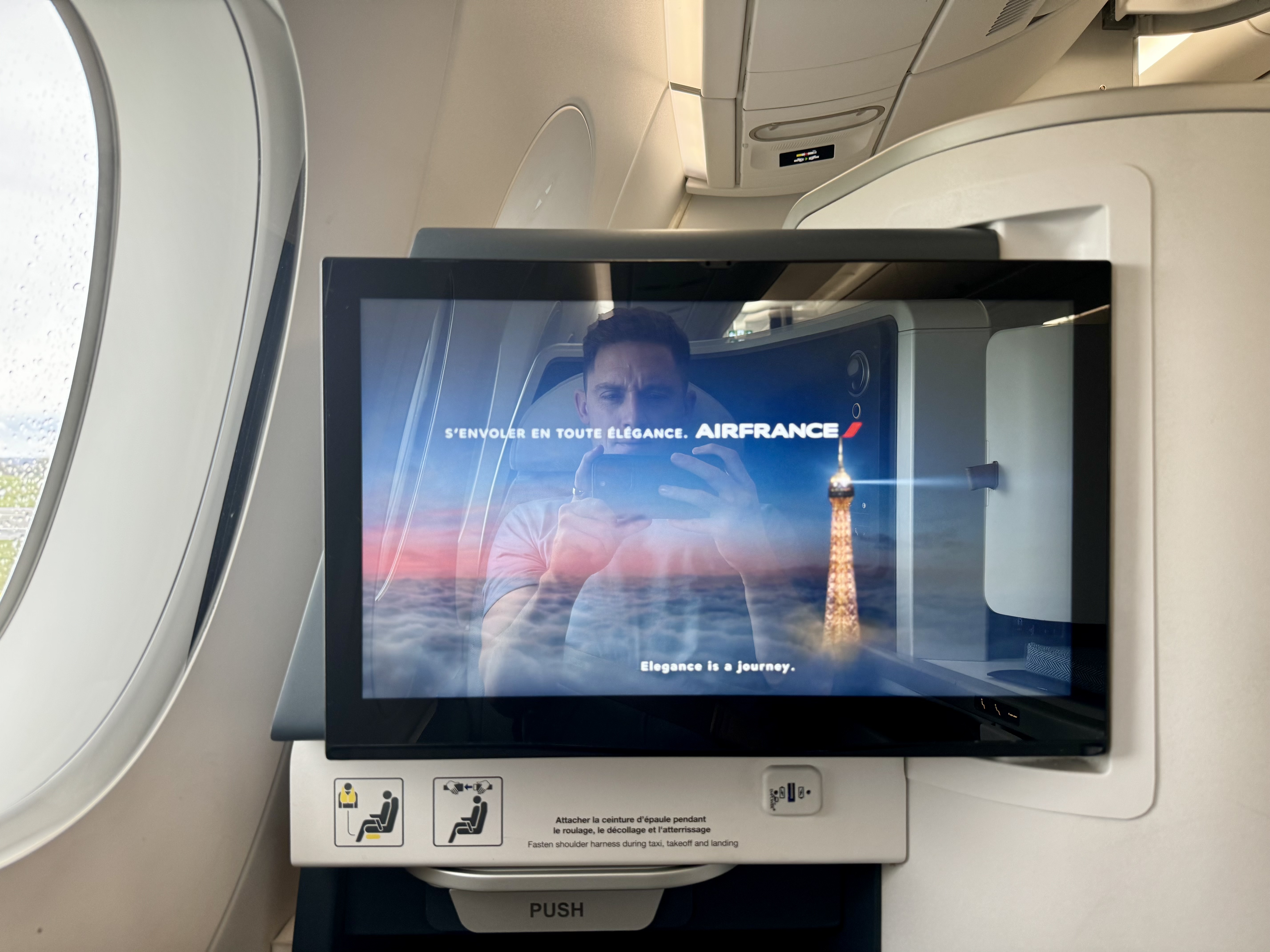 Air France Business Class Airbus A350 seat IFE Air France Business Class Airbus A350 seat IFE