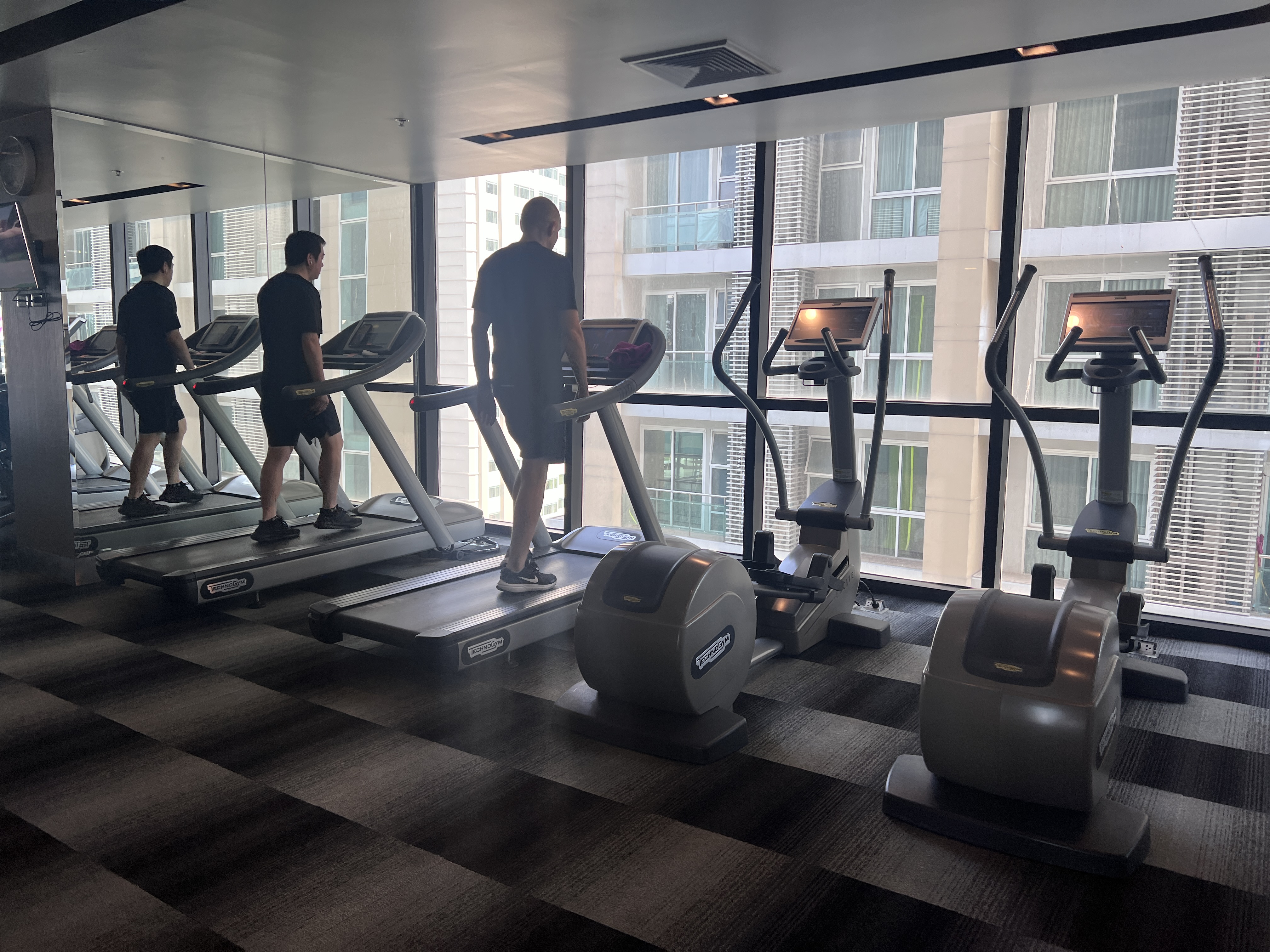 Aloft Bangkok Sukhumvit 11 cardio machines Aloft Bangkok Sukhumvit 11 cardio machines