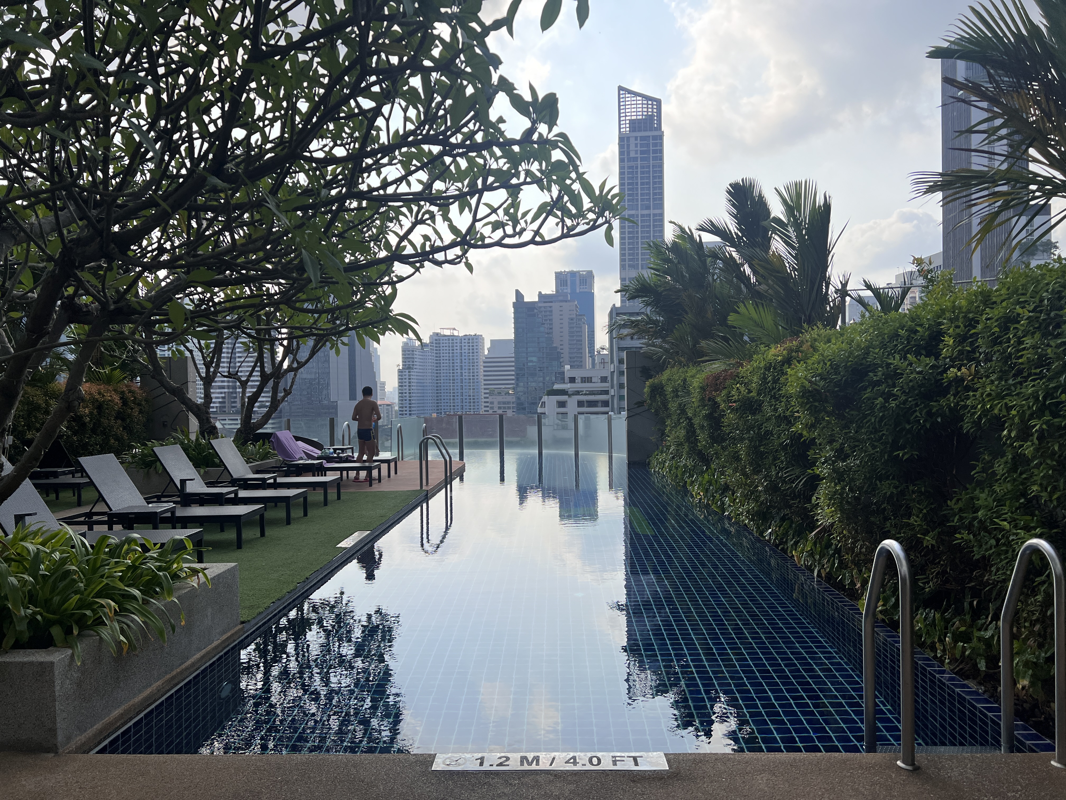 Aloft Bangkok Sukhumvit 11 pool Aloft Bangkok Sukhumvit 11 pool