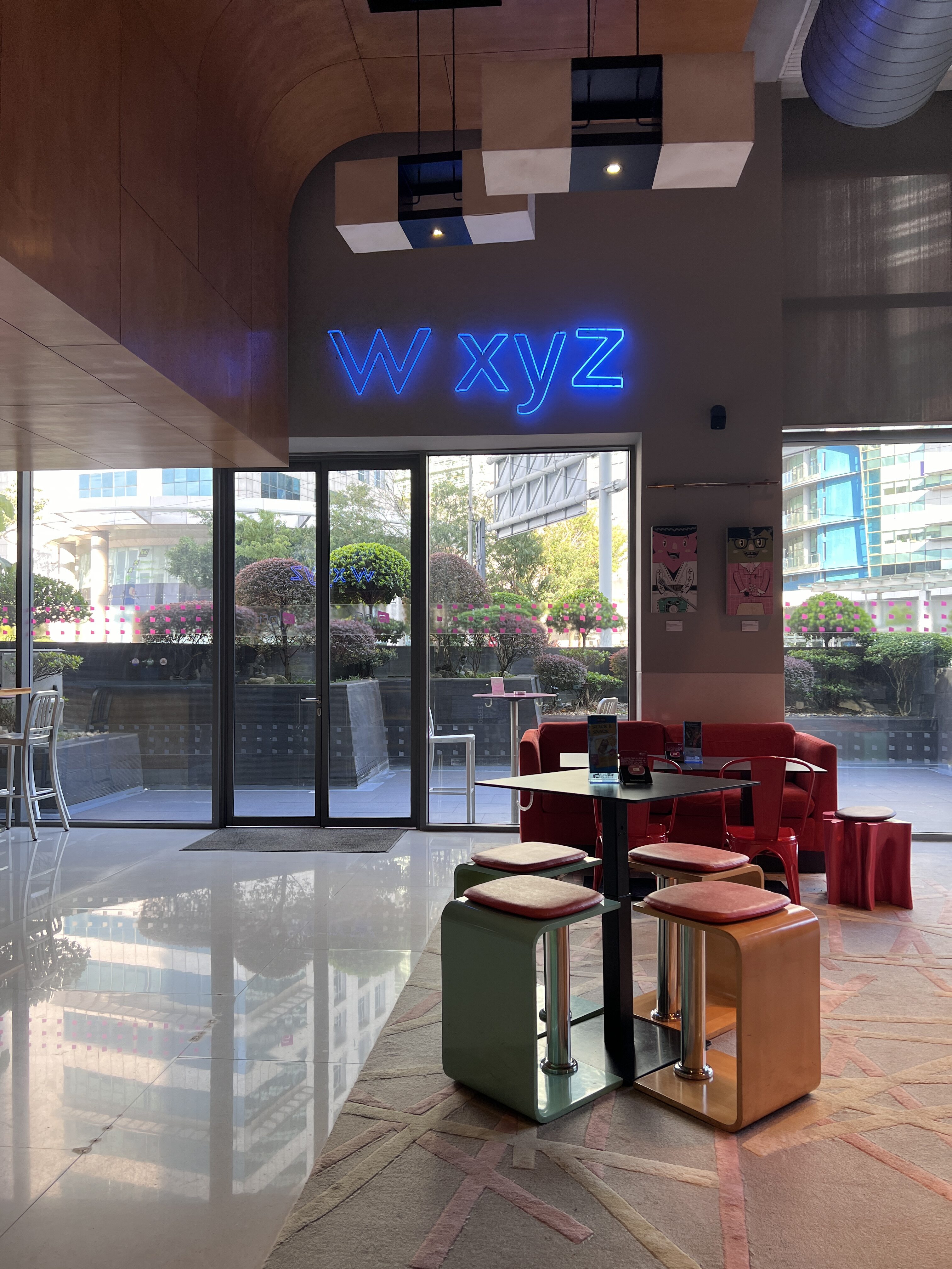 Aloft Kuala Lumpur Sentral W XYZ Bar Aloft Kuala Lumpur Sentral W XYZ Bar