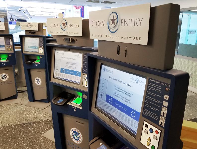 Global Entry kiosks at PHL Global Entry kiosks at PHL