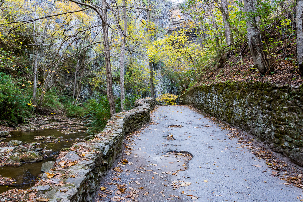 Hiking Trails Natural Bridge State Park