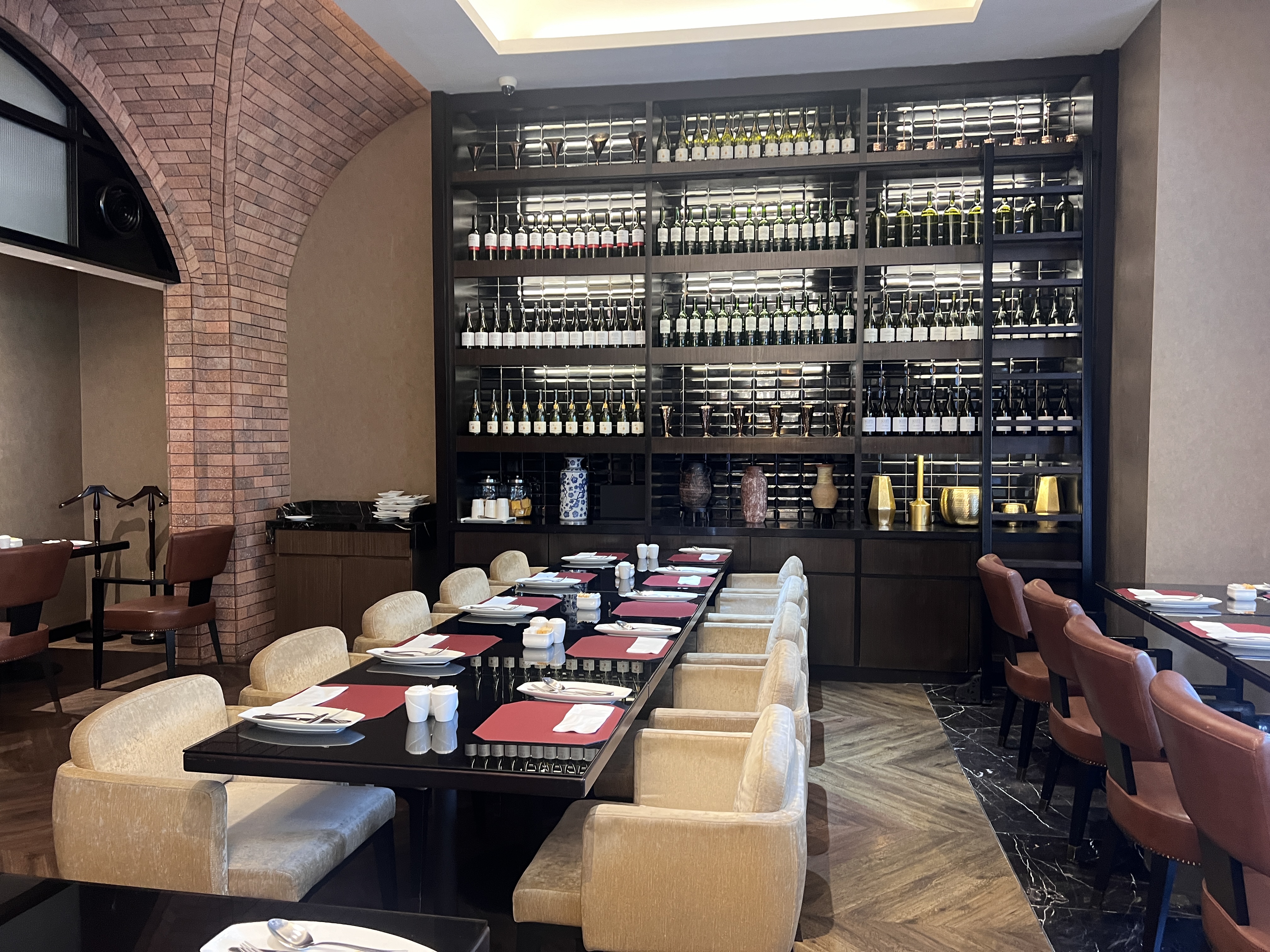 Hotel Stripes Kuala Lumpur Autograph Collection Brassiere 25 seating and wine collection Hotel Stripes Kuala Lumpur Autograph Collection Brassiere 25 seating and wine collection