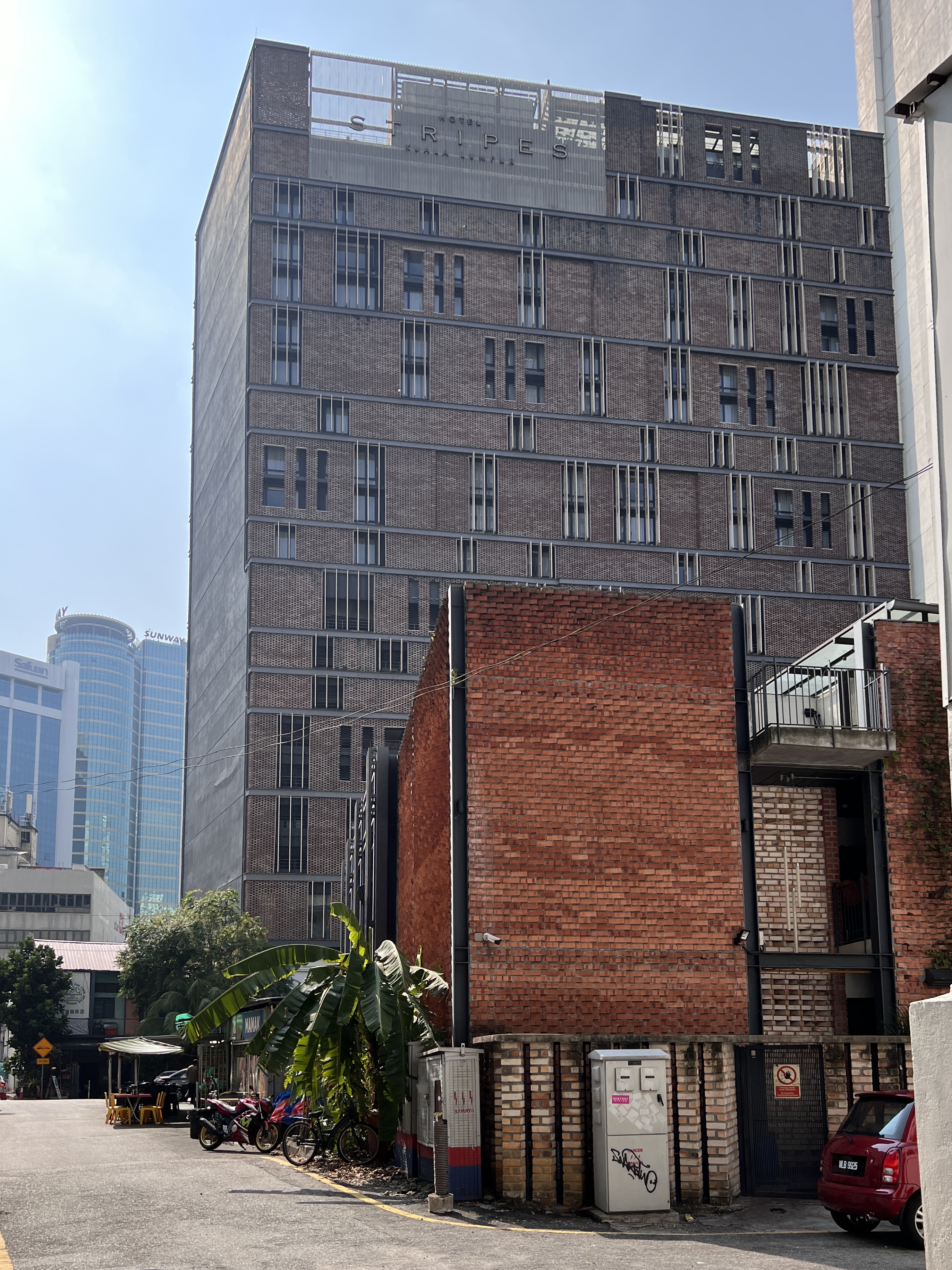 Hotel Stripes Kuala Lumpur Autograph Collection exterior building Hotel Stripes Kuala Lumpur Autograph Collection exterior building
