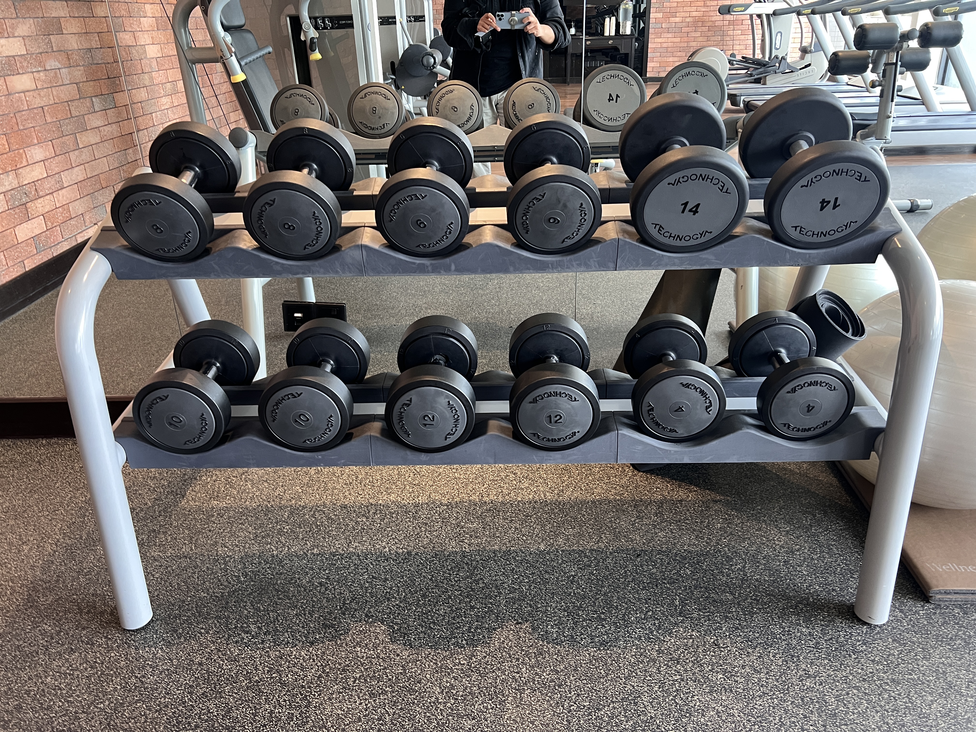 Hotel Stripes Kuala Lumpur Autograph Collection fitness center free weights Hotel Stripes Kuala Lumpur Autograph Collection fitness center free weights
