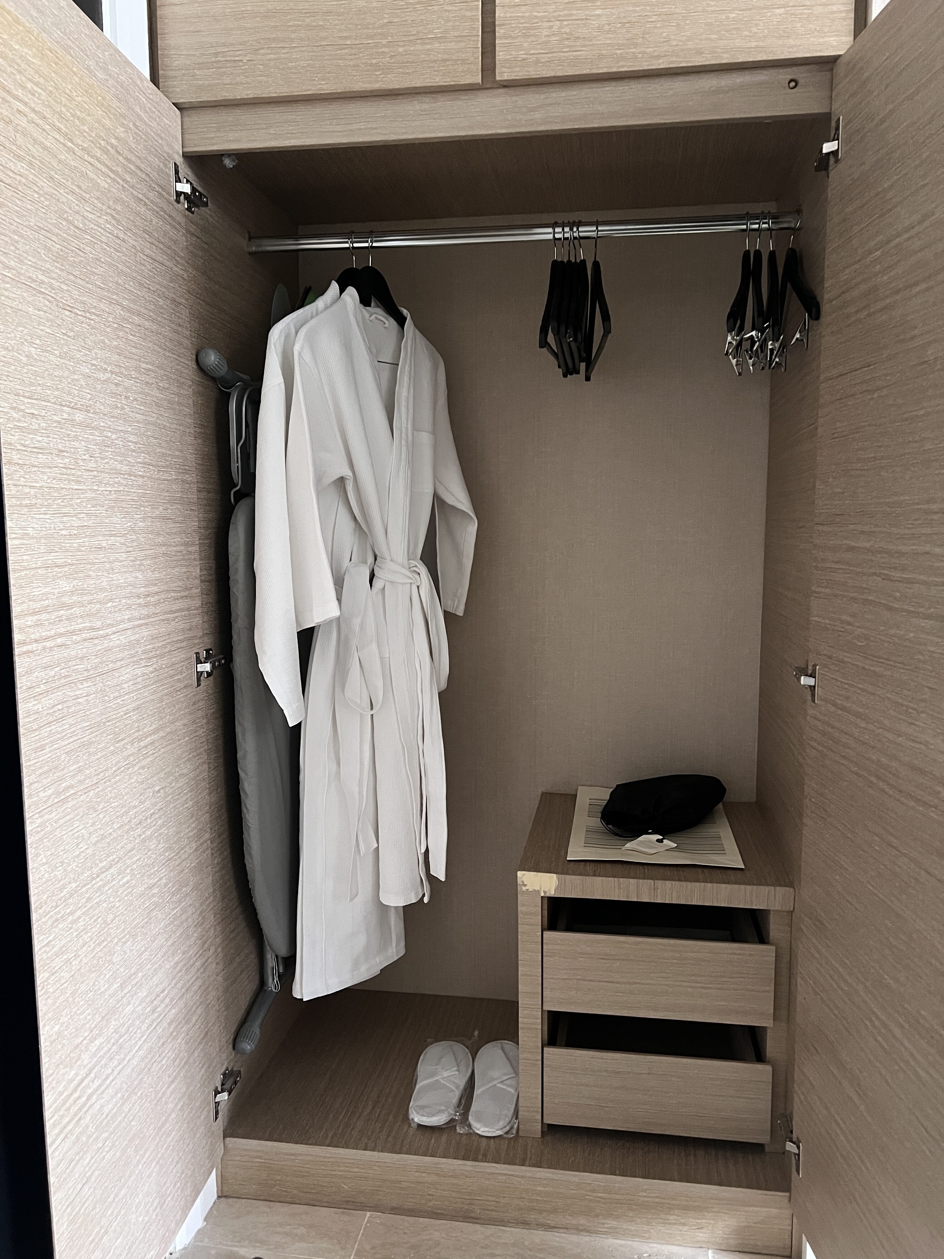 Hotel Stripes Kuala Lumpur Autograph Collection room closet Hotel Stripes Kuala Lumpur Autograph Collection room closet