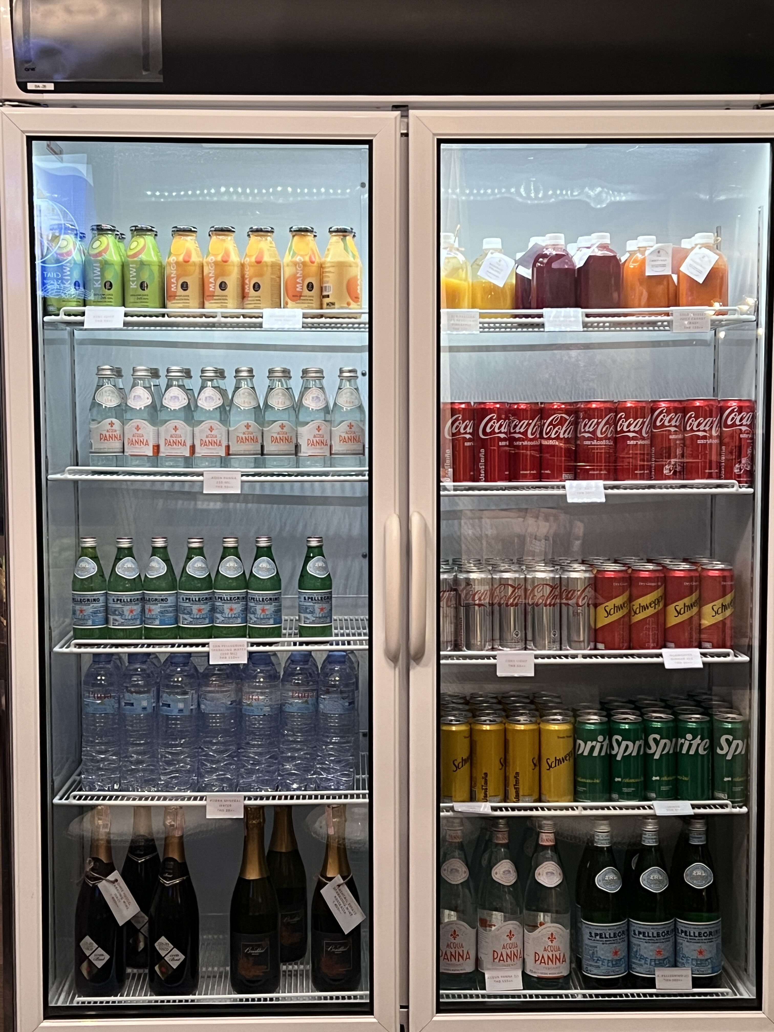 Hyatt Place Bangkok Sukhumvit Market beverage selection