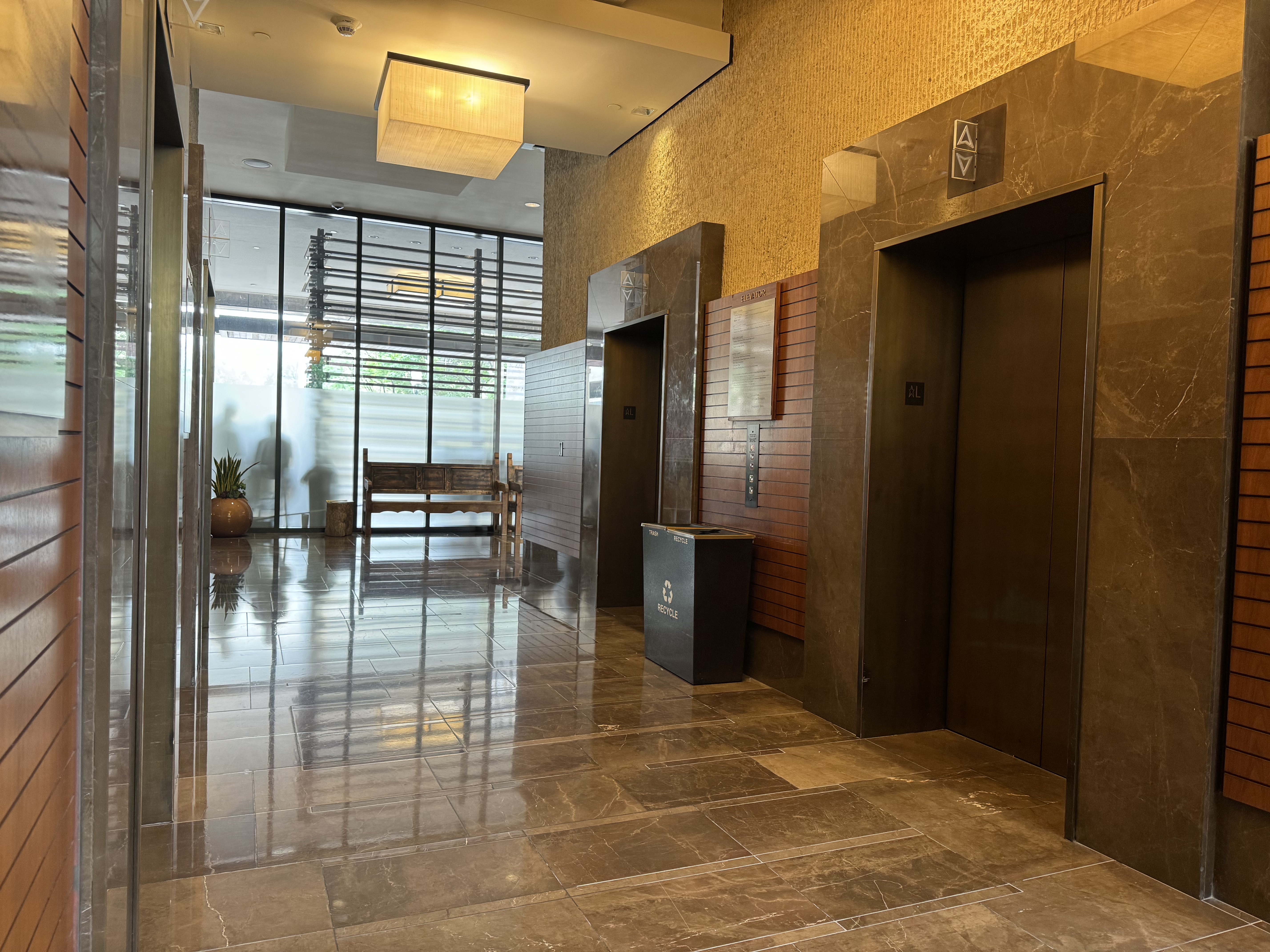 Hyatt Regency San Antonio Riverwalk elevator waiting area Hyatt Regency San Antonio Riverwalk elevator waiting area