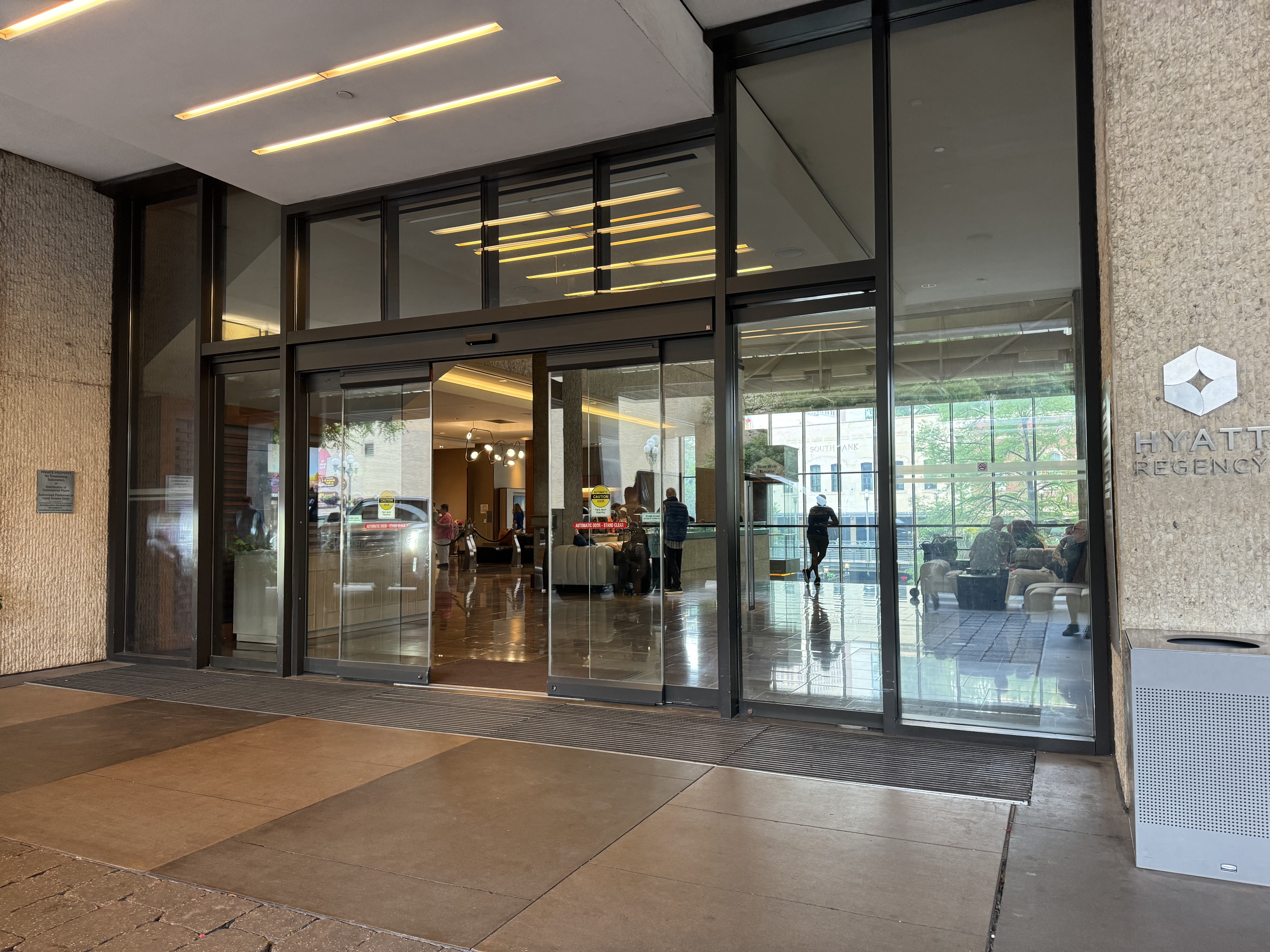Hyatt Regency San Antonio Riverwalk front door Hyatt Regency San Antonio Riverwalk front door