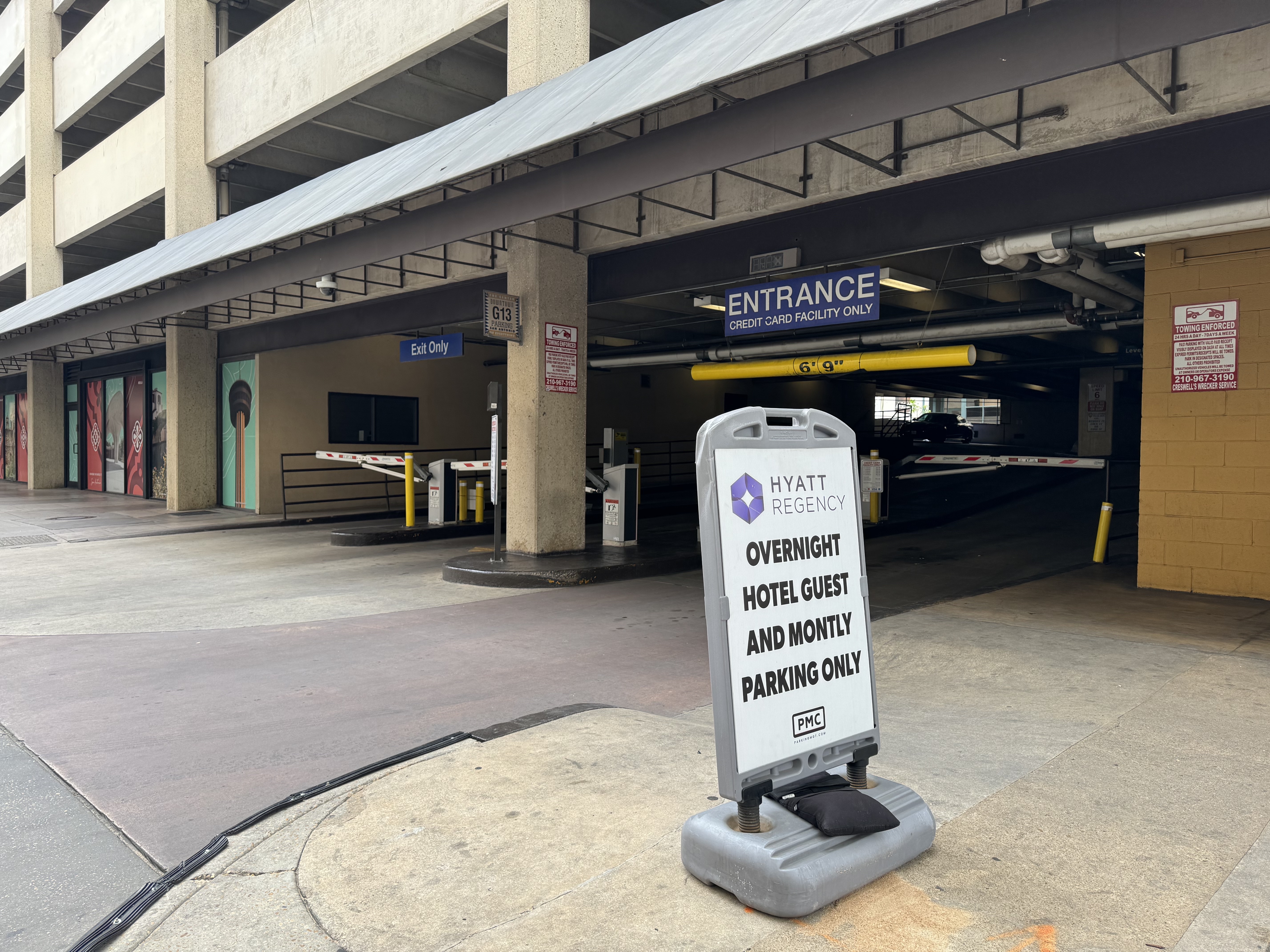 Hyatt Regency San Antonio Riverwalk parking garage sign Hyatt Regency San Antonio Riverwalk parking garage sign