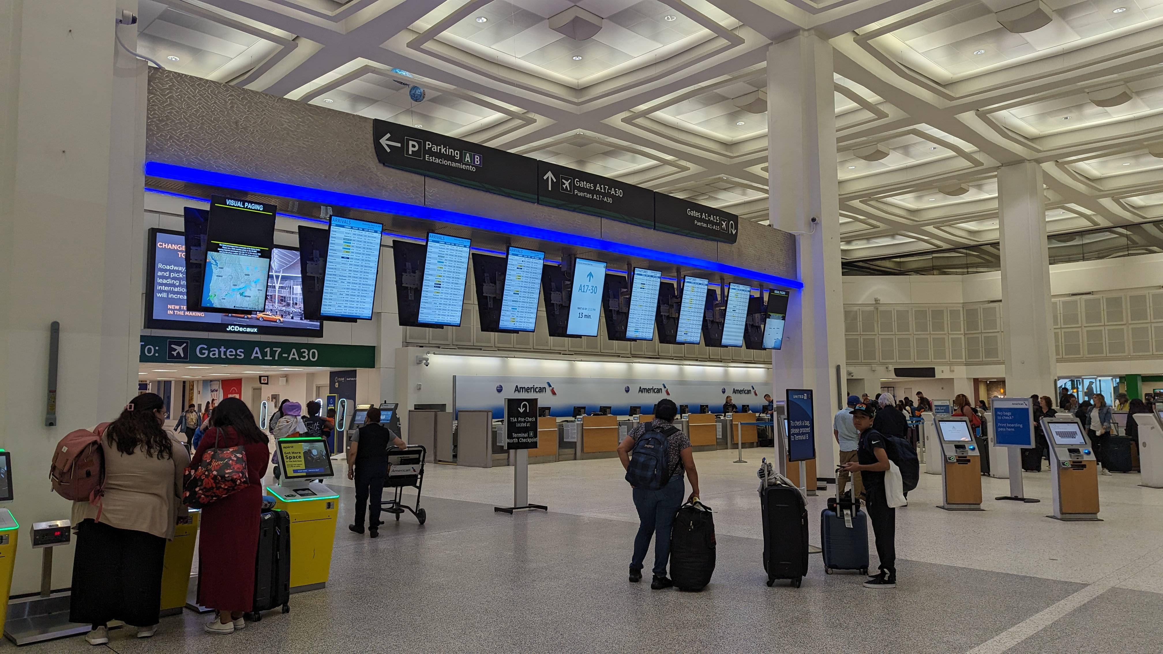 IAH to ATL Delta flight review Terminal A IAH departures flight information and check in