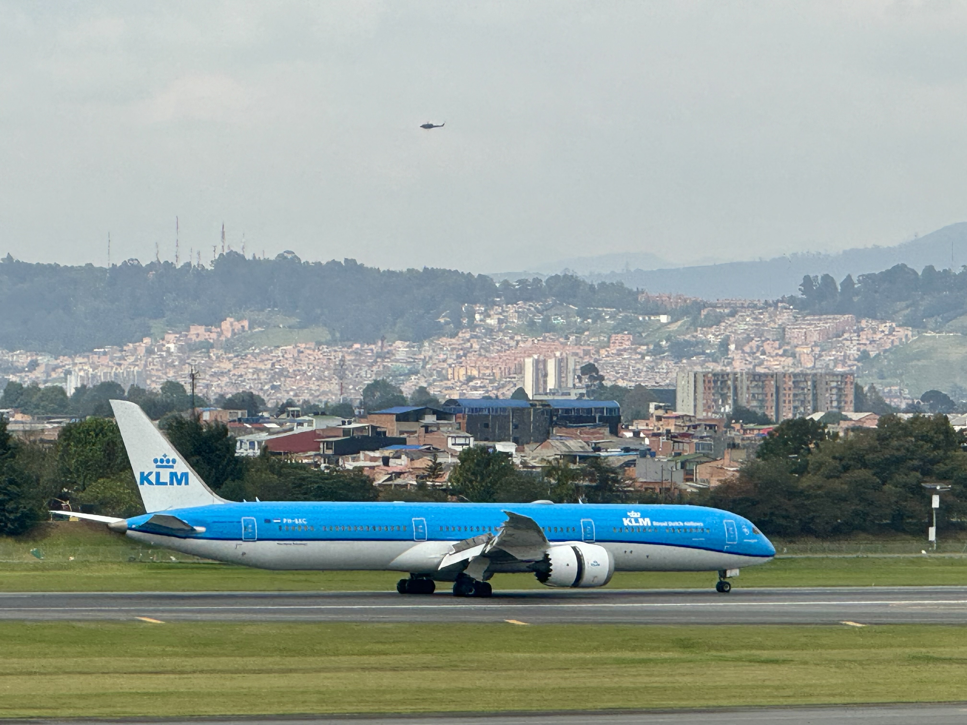 KLM Boeing 78X Business Class Bogota Airport Avianca Lounge views KLM Boeing 78X Business Class Bogota Airport Avianca Lounge views