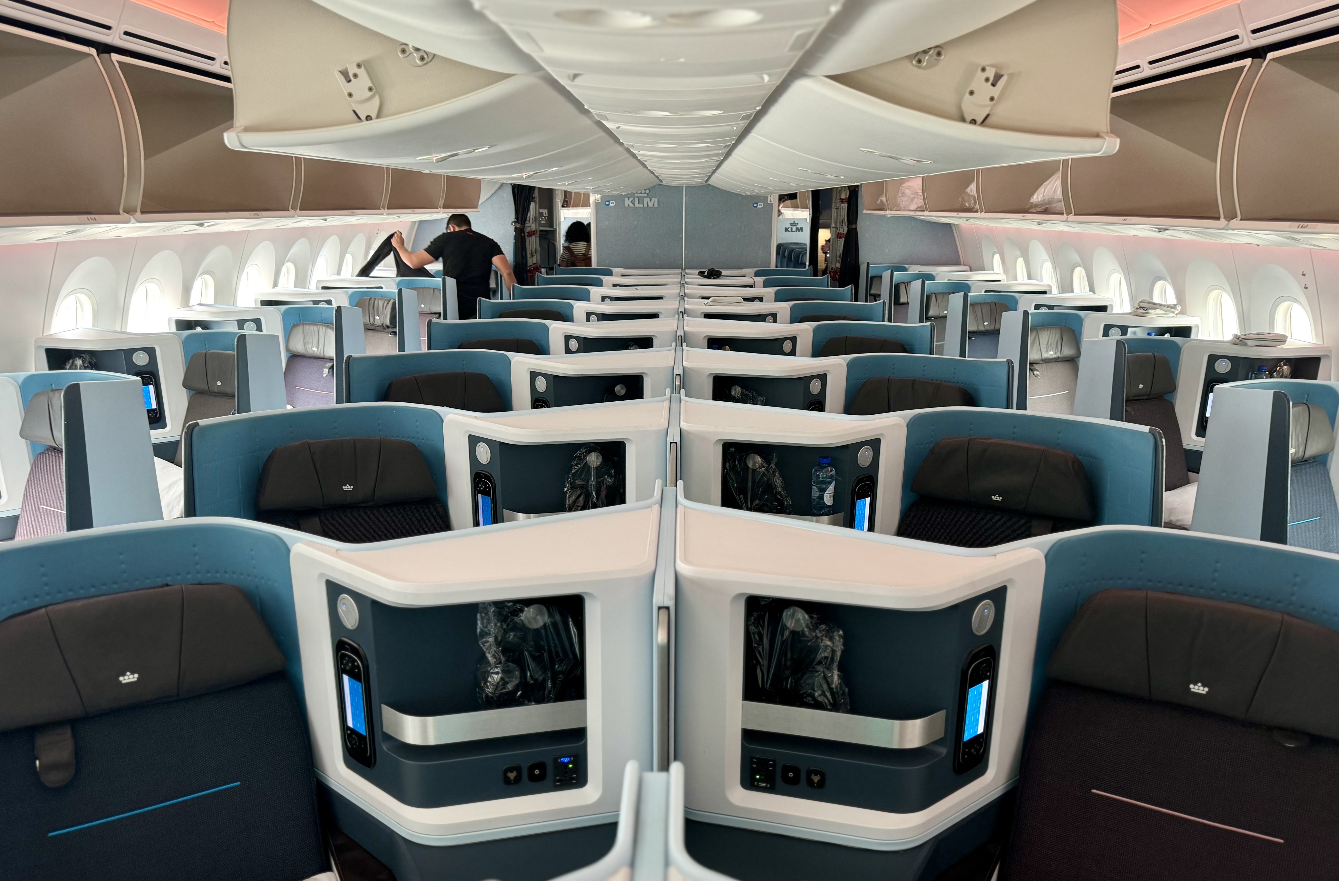 KLM Boeing 78X Business Class cabin KLM Boeing 78X Business Class cabin