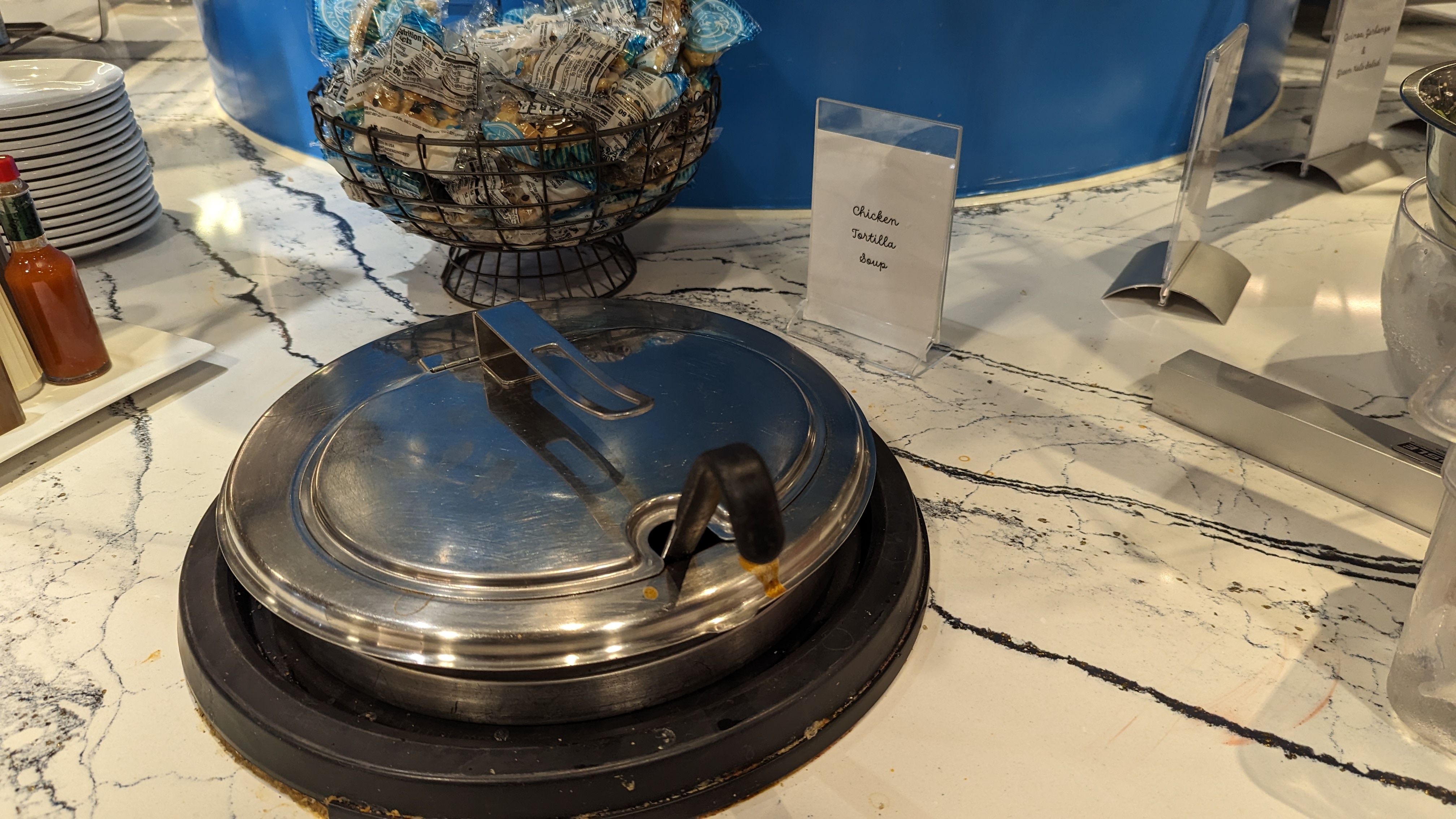 KLM Crown Lounge IAH buffet soup