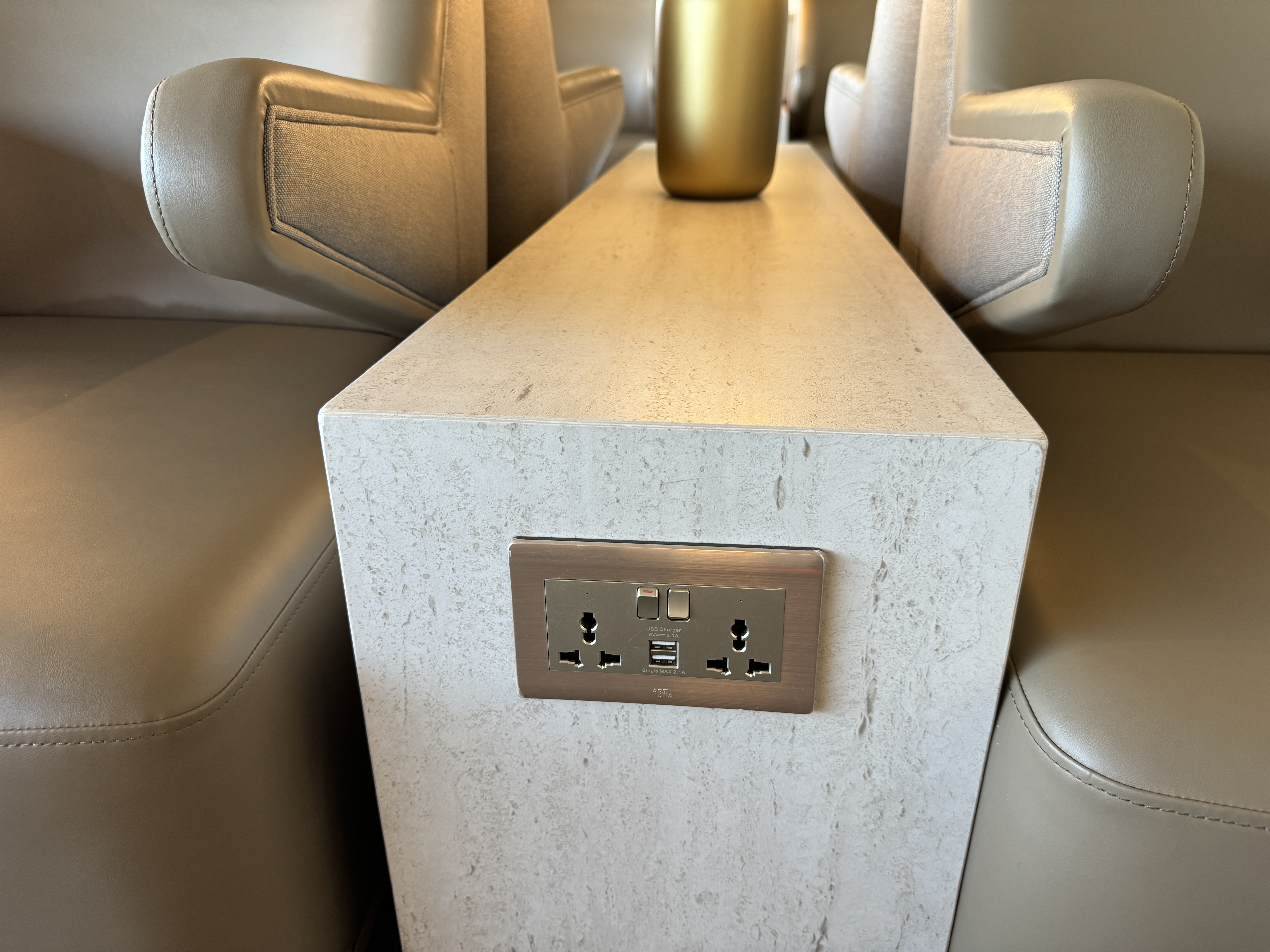 Plaza Premium Lounge NBO outlets