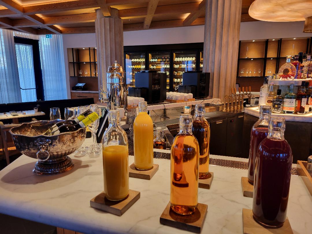 Reykjavik EDITION Hotel Juices Reykjavik EDITION Hotel Juices