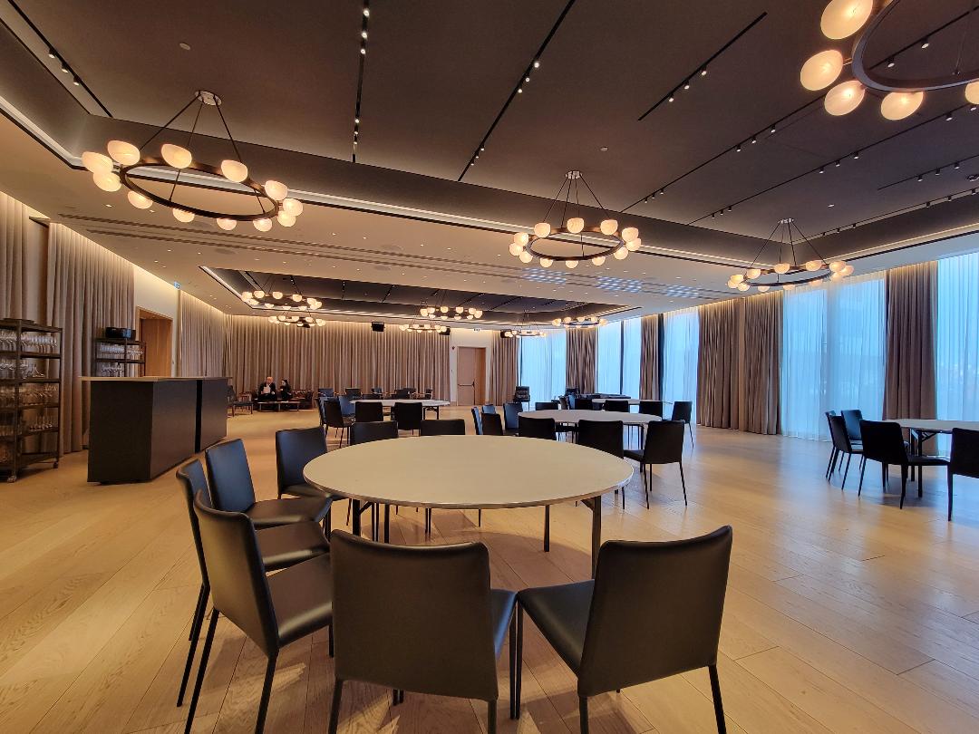 Reykjavik EDITION Hotel Meeting Room Reykjavik EDITION Hotel Meeting Room