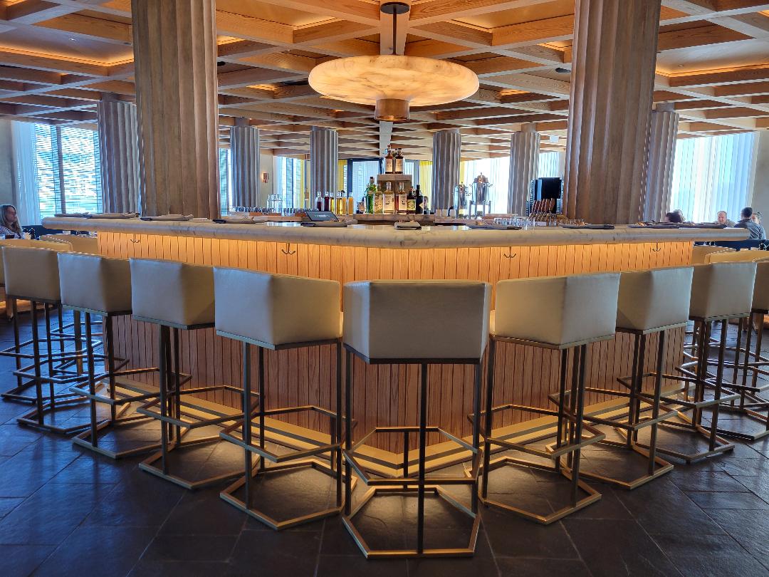 Reykjavik EDITION Hotel TIDES Bar Reykjavik EDITION Hotel TIDES Bar