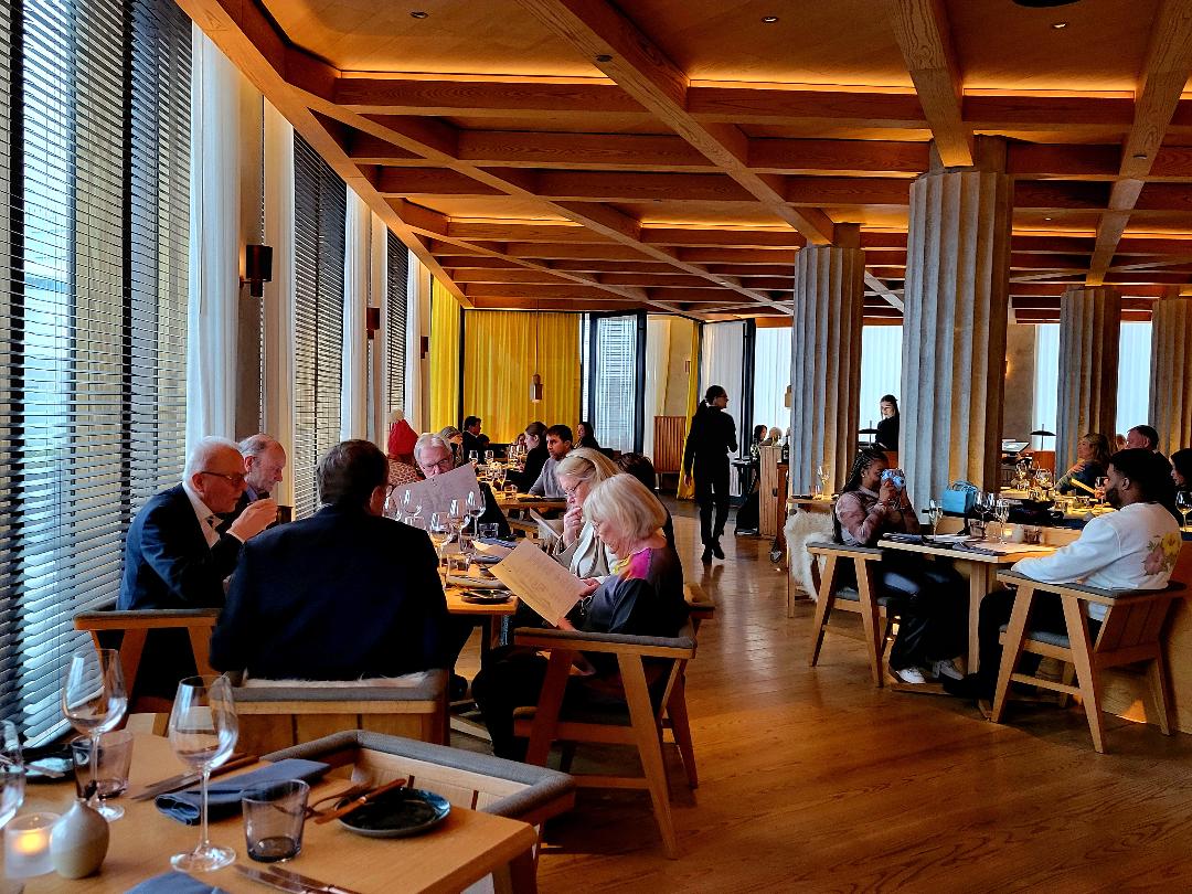 Reykjavik EDITION Hotel TIDES Restaurant Reykjavik EDITION Hotel TIDES Restaurant