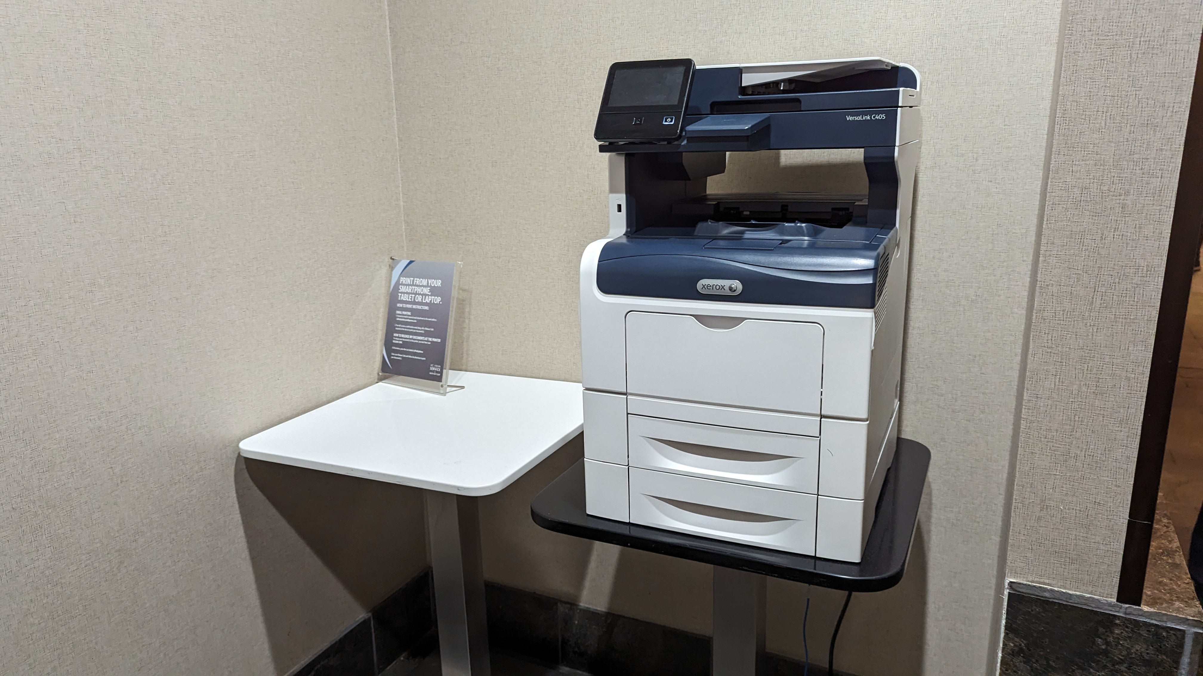 Terminal C Delta Sky Club at Hartsfield Jackson Atlanta International Airport business center