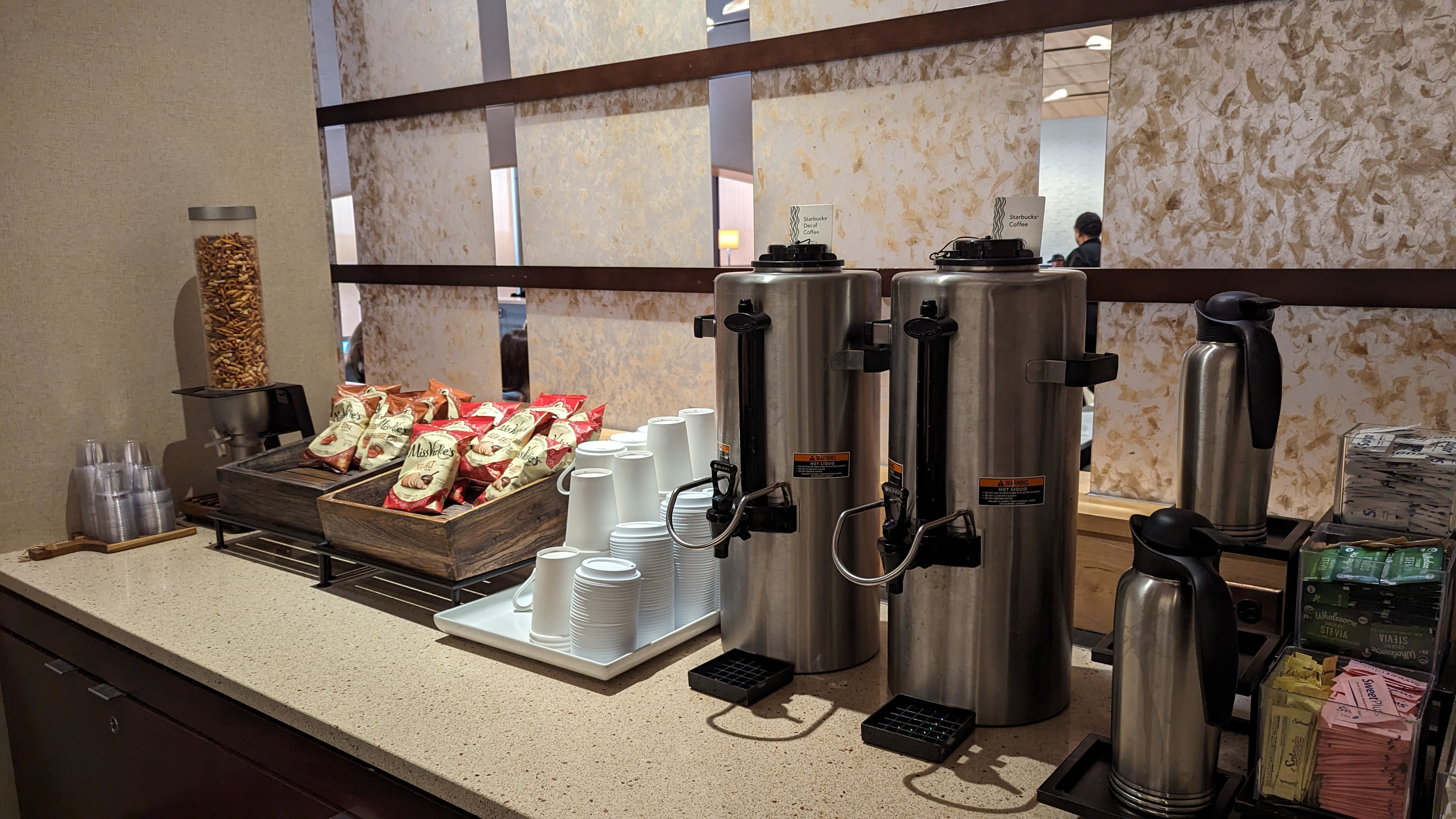 Concourse C Delta Sky Club at Hartsfield Jackson Atlanta International Airport food coffee