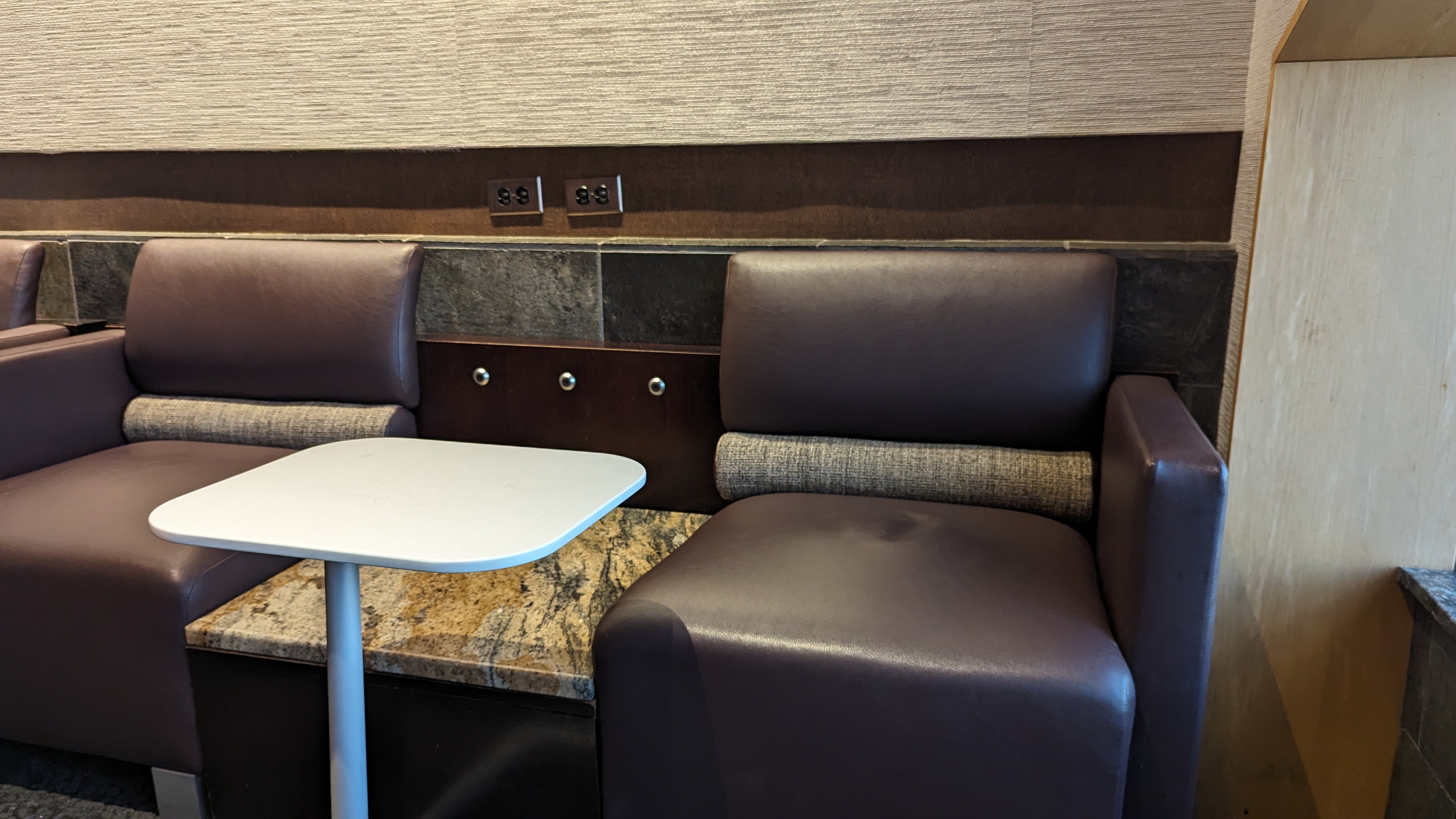 Concourse C Delta Sky Club at Hartsfield Jackson Atlanta International Airport seating corner